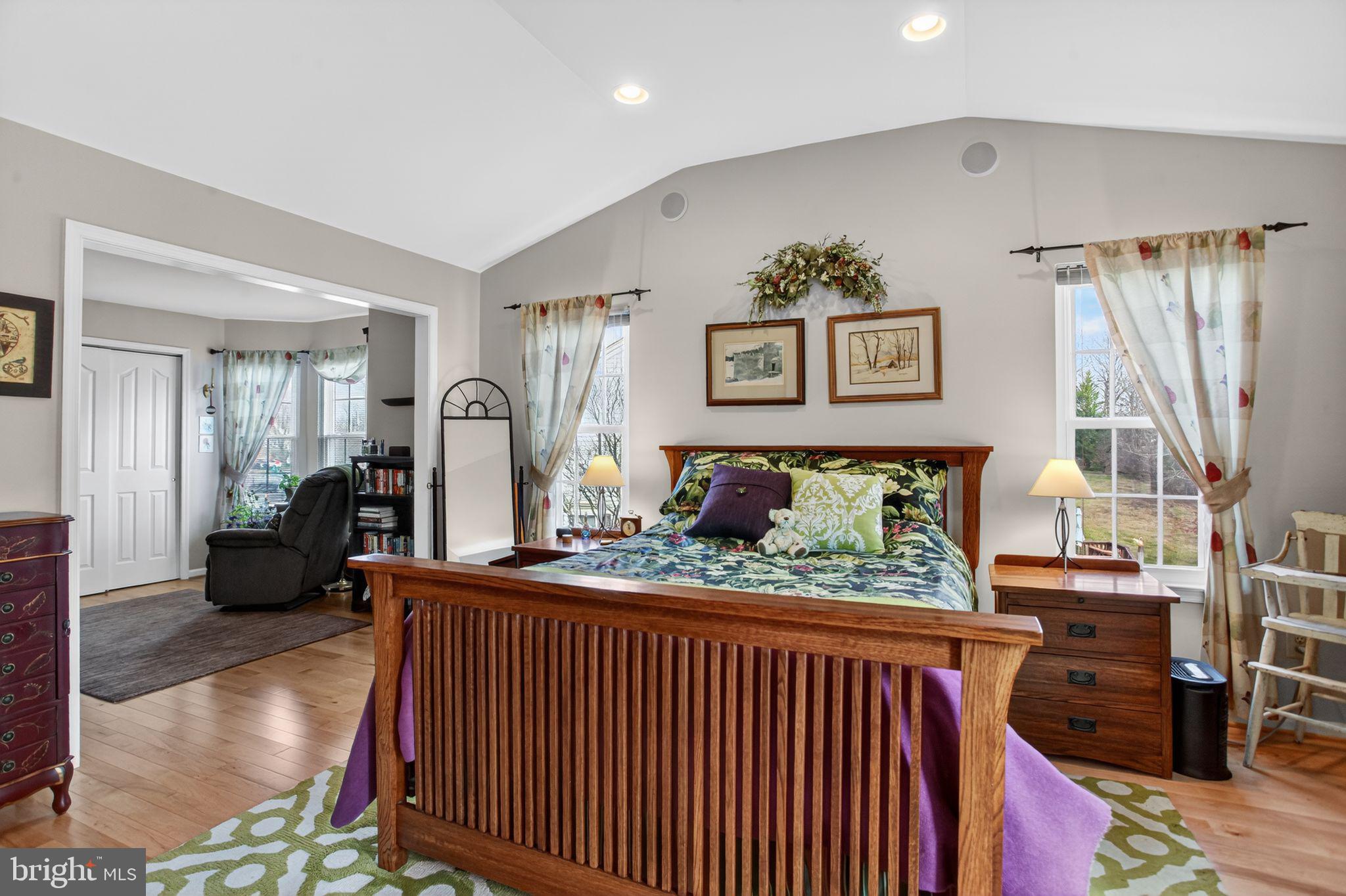 BELCOURT MANOR - Residential