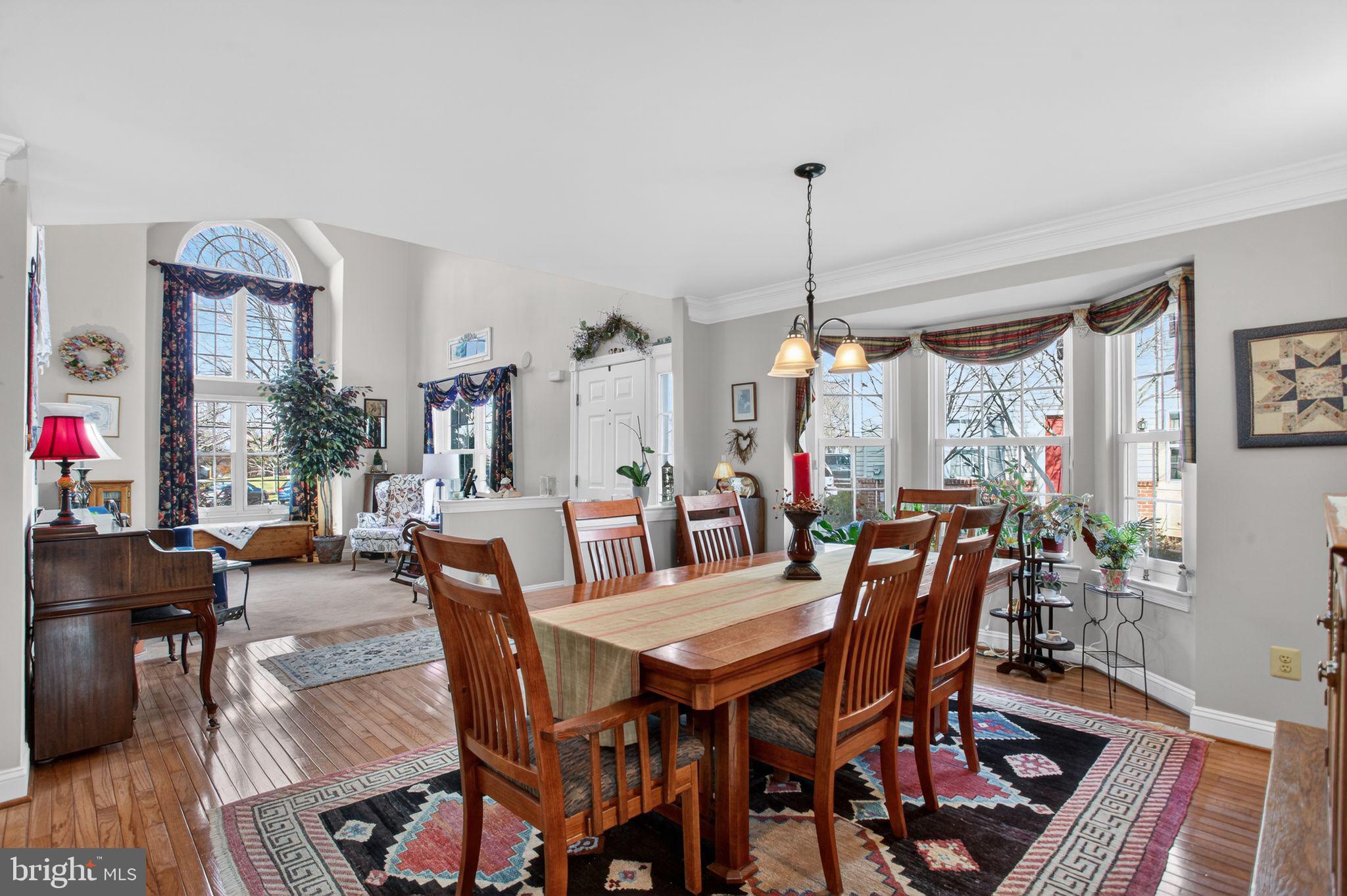 BELCOURT MANOR - Residential