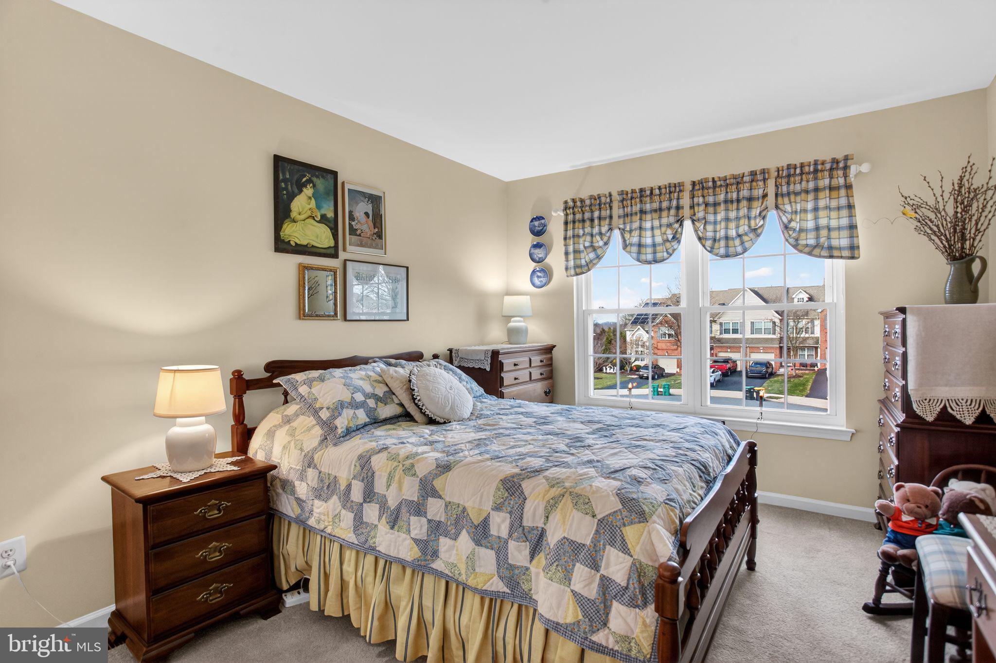 BELCOURT MANOR - Residential