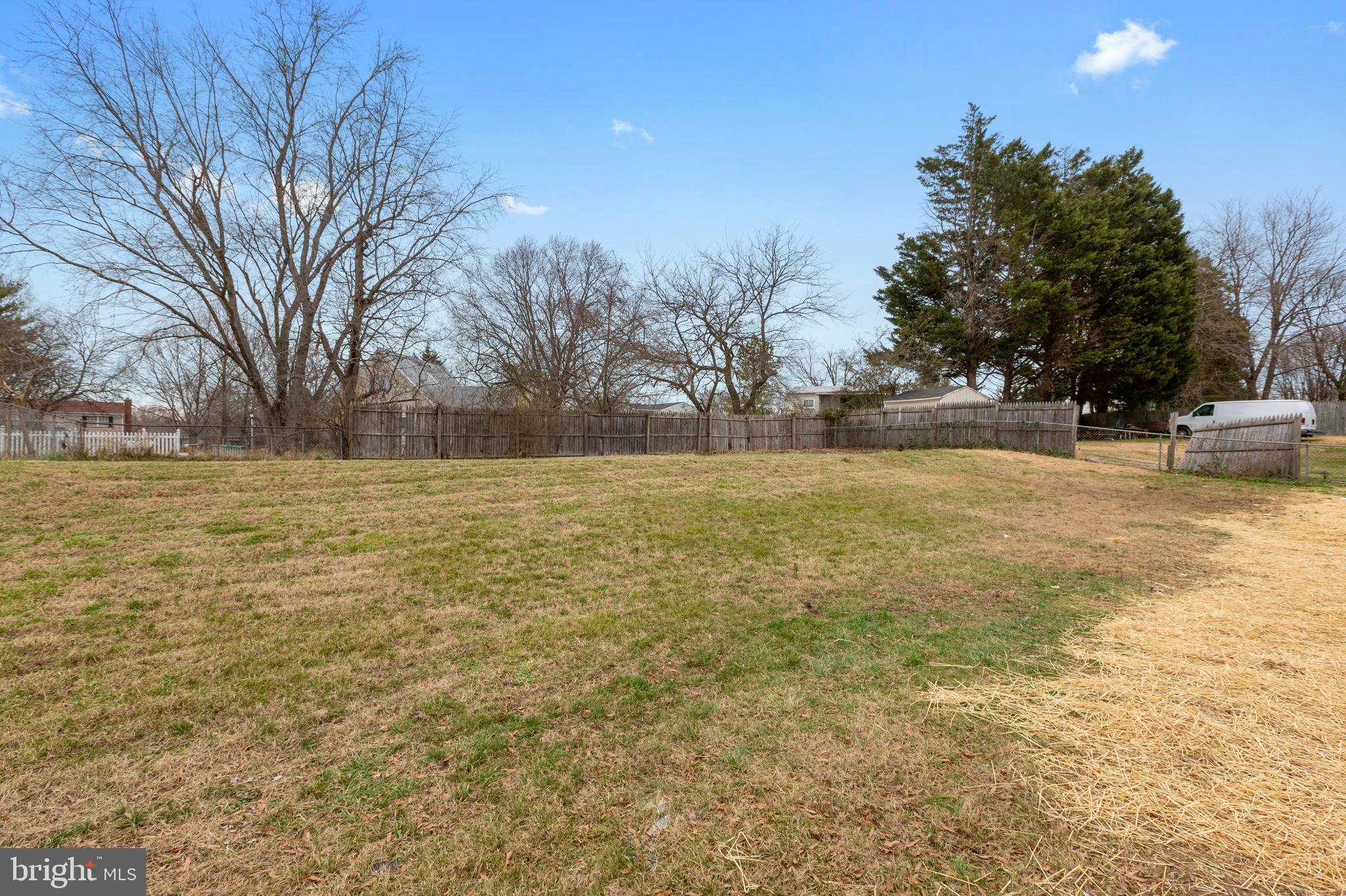 ROLLING ACRES - Residential