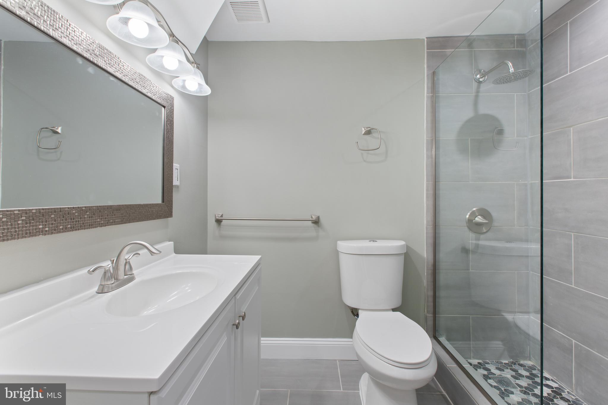 ROLLING ACRES - Residential