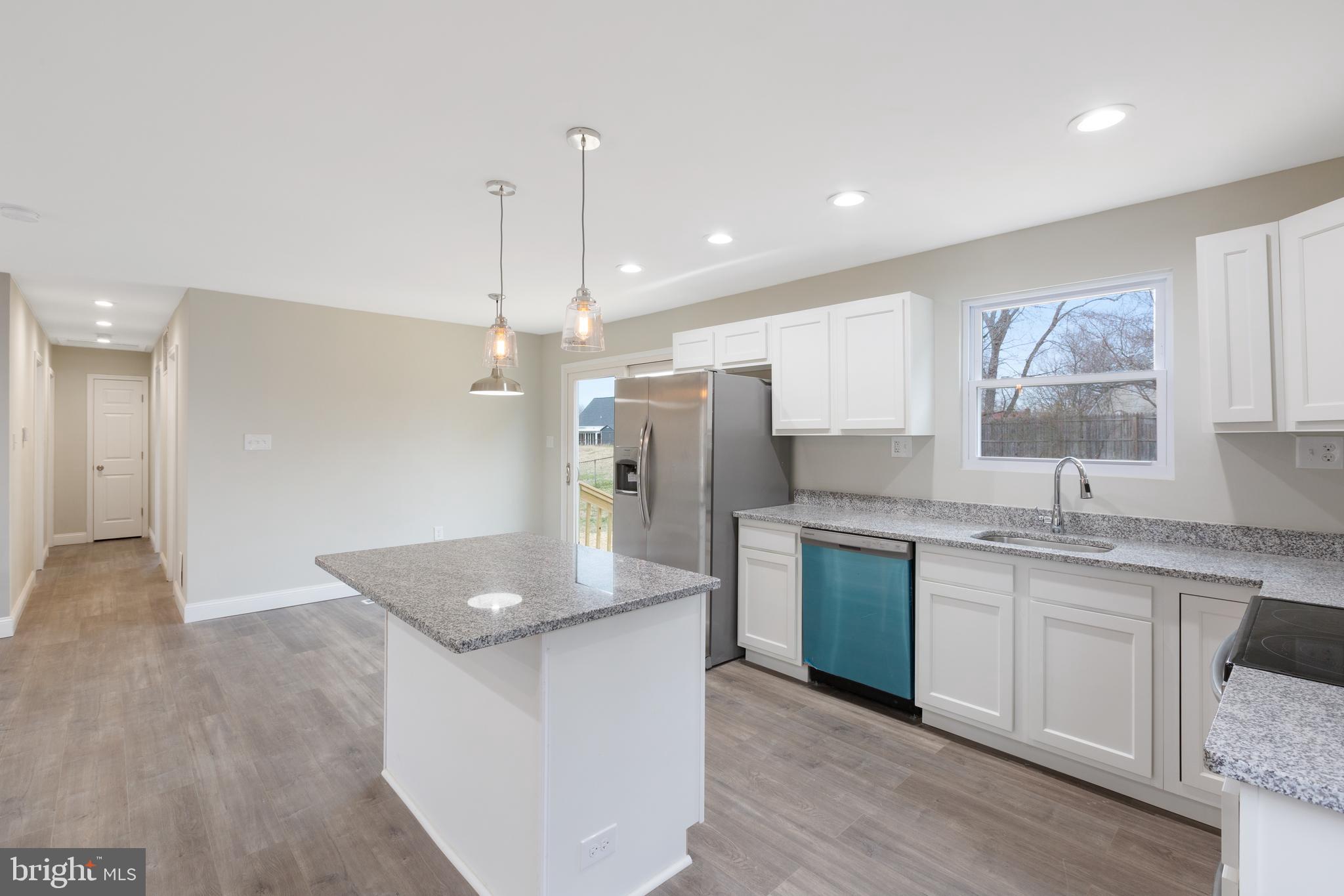 ROLLING ACRES - Residential