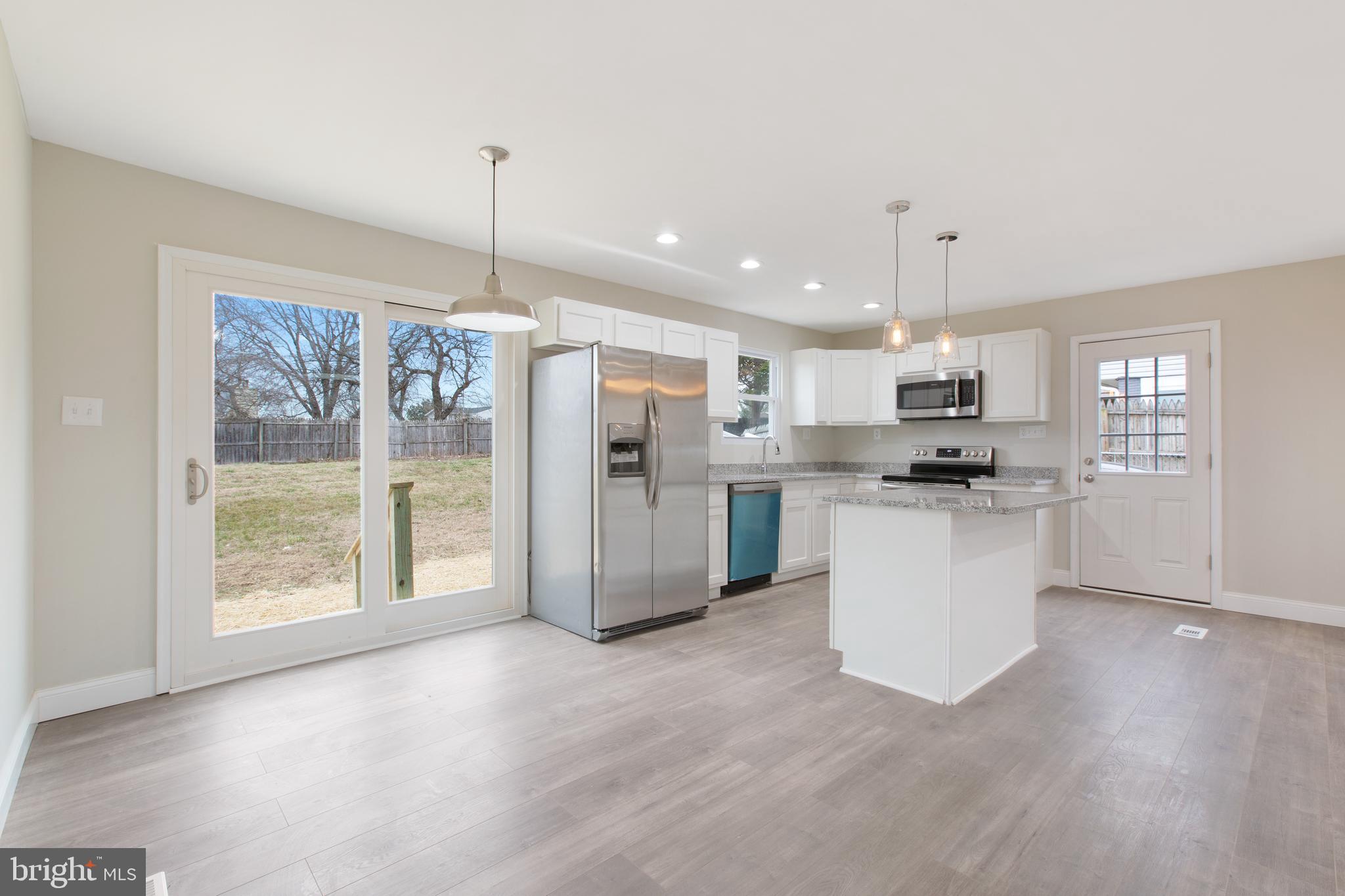 ROLLING ACRES - Residential