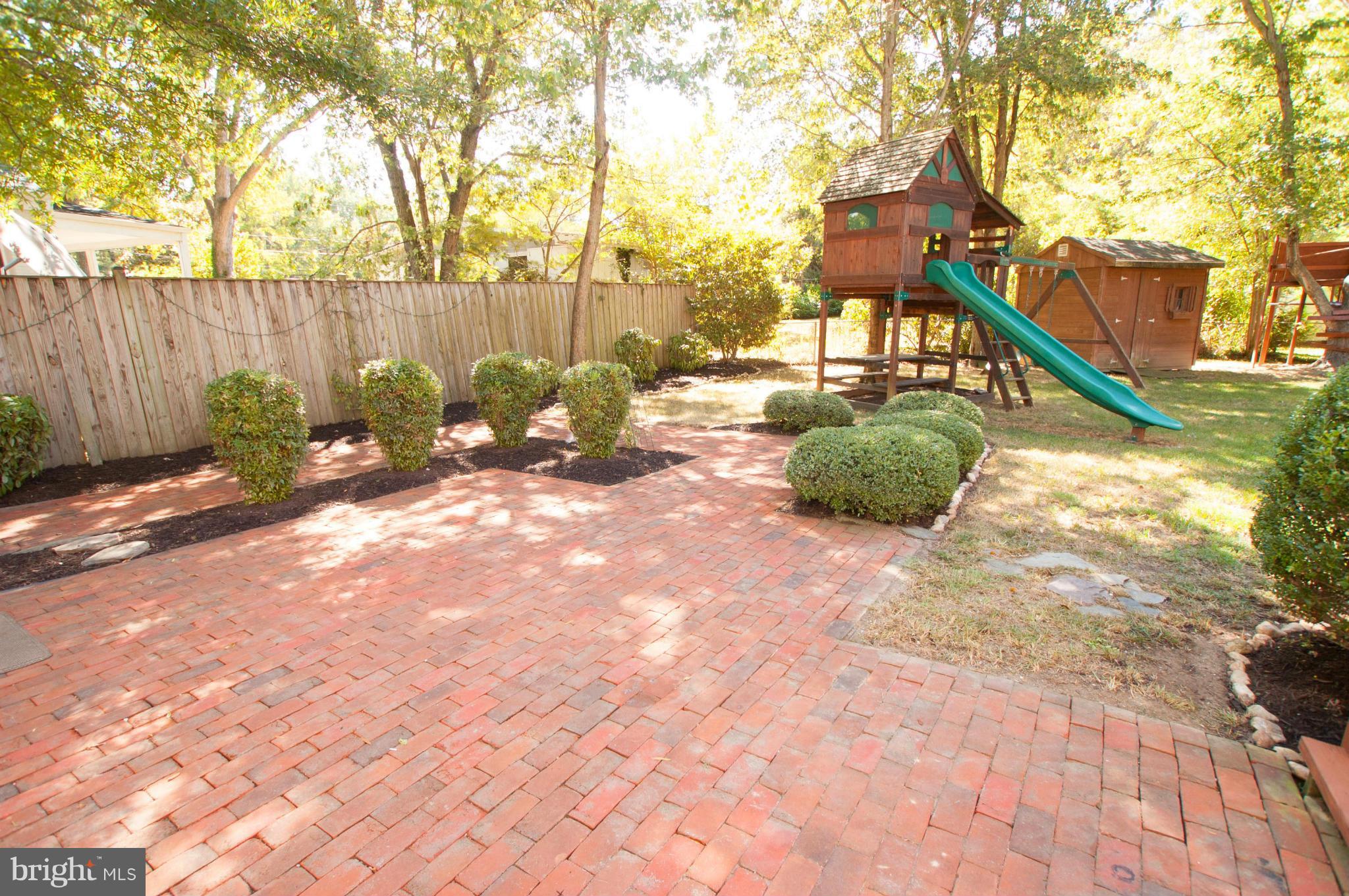 STRATFORD LANDING - Residential