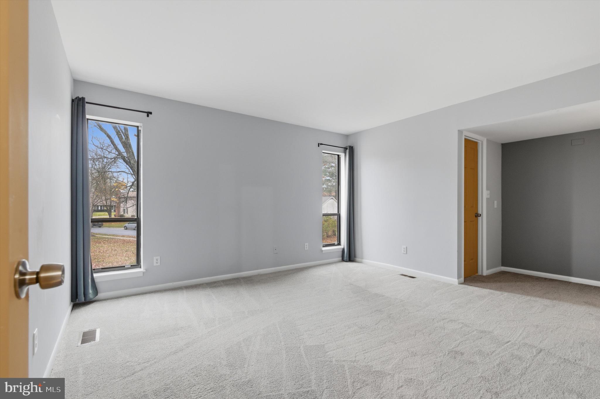 HICKORY RIDGE - Residential