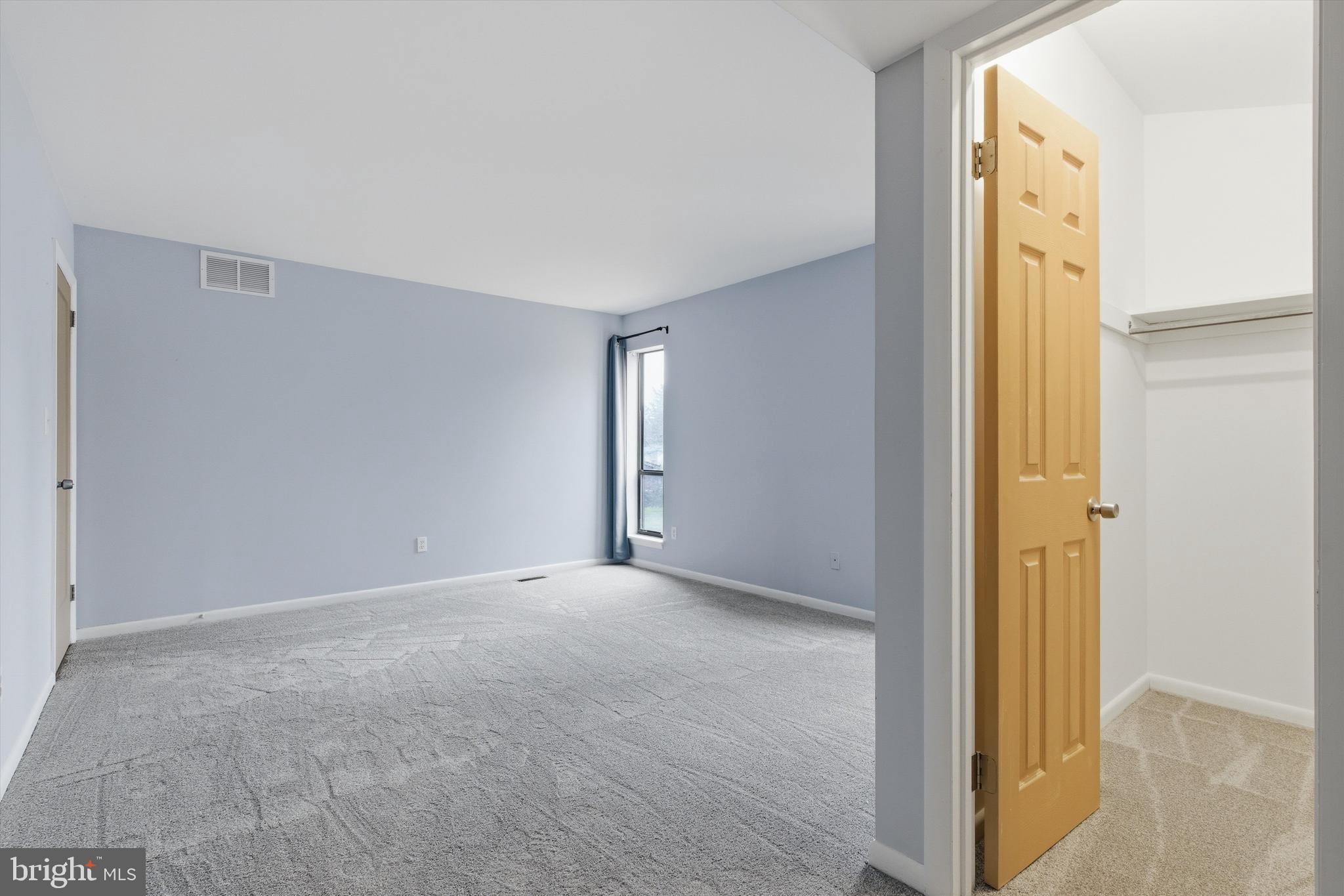 HICKORY RIDGE - Residential