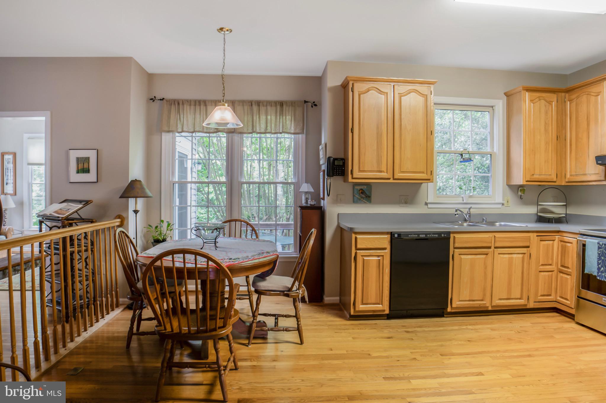 TALL OAKS - Residential