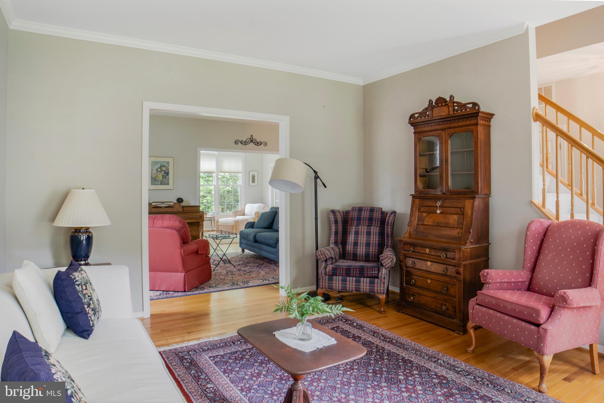 TALL OAKS - Residential