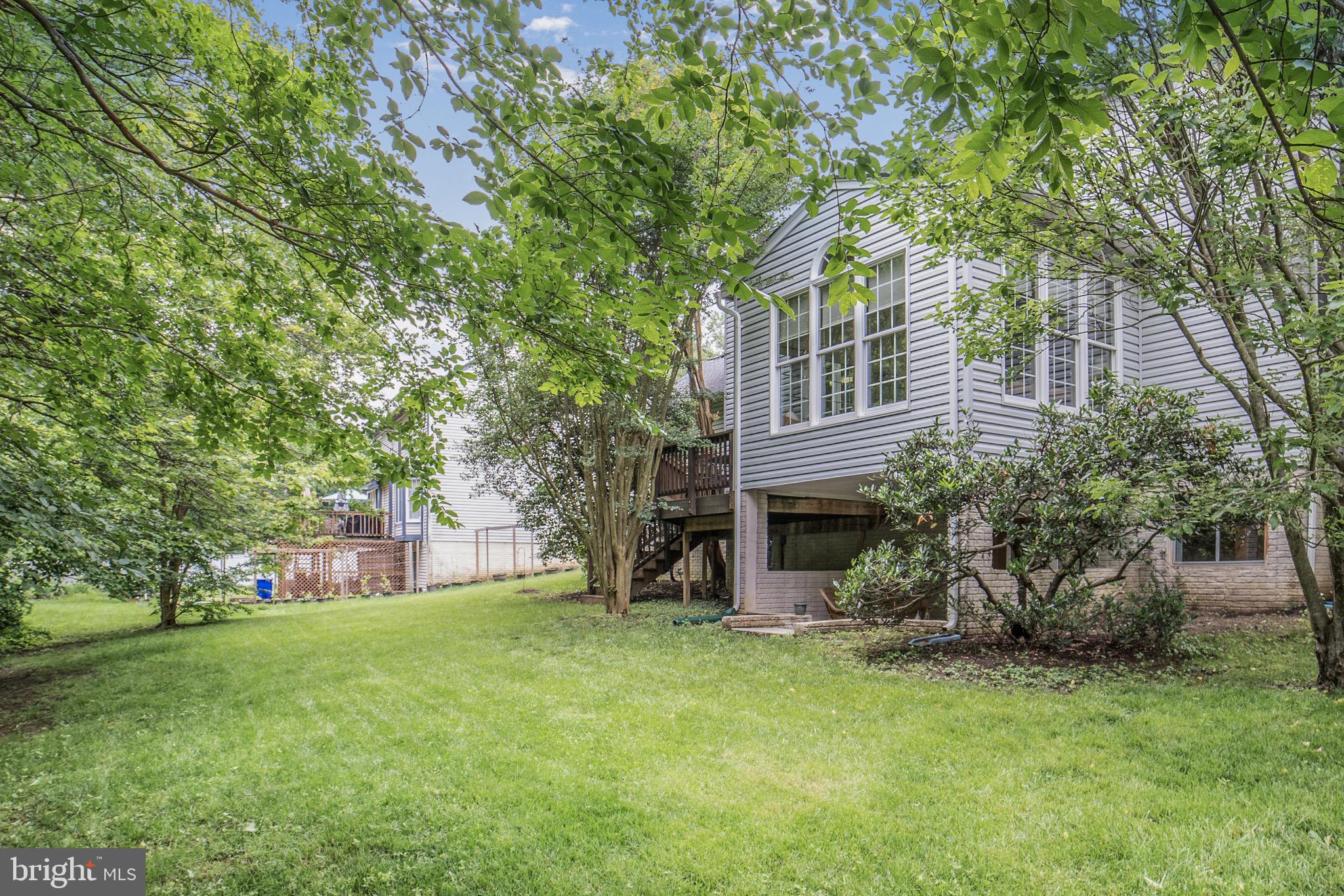 TALL OAKS - Residential