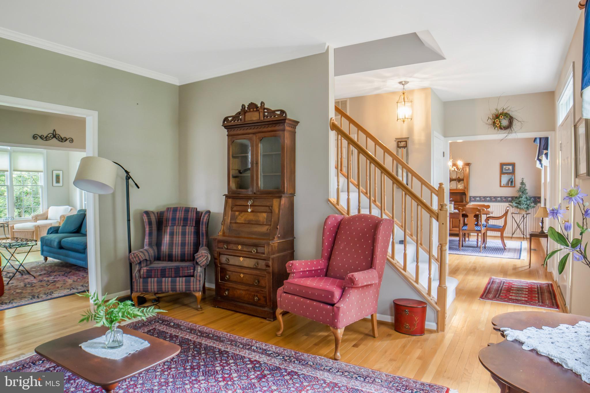 TALL OAKS - Residential