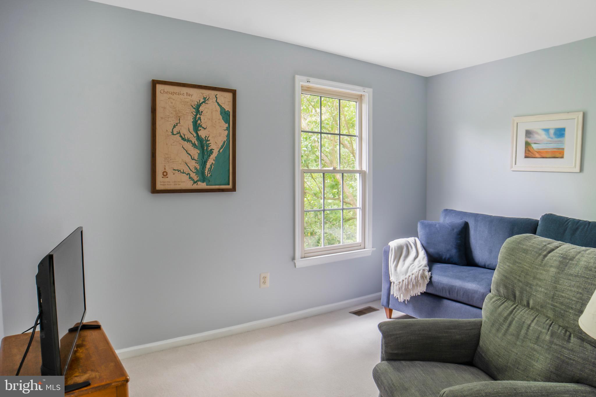 TALL OAKS - Residential