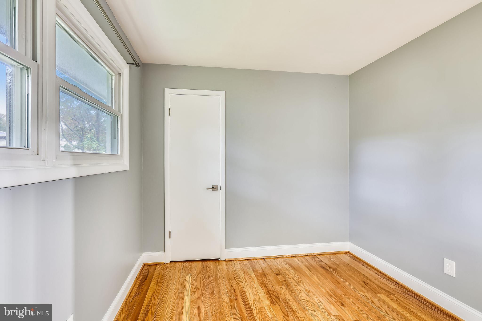 ASPEN HILL PARK - Residential Lease