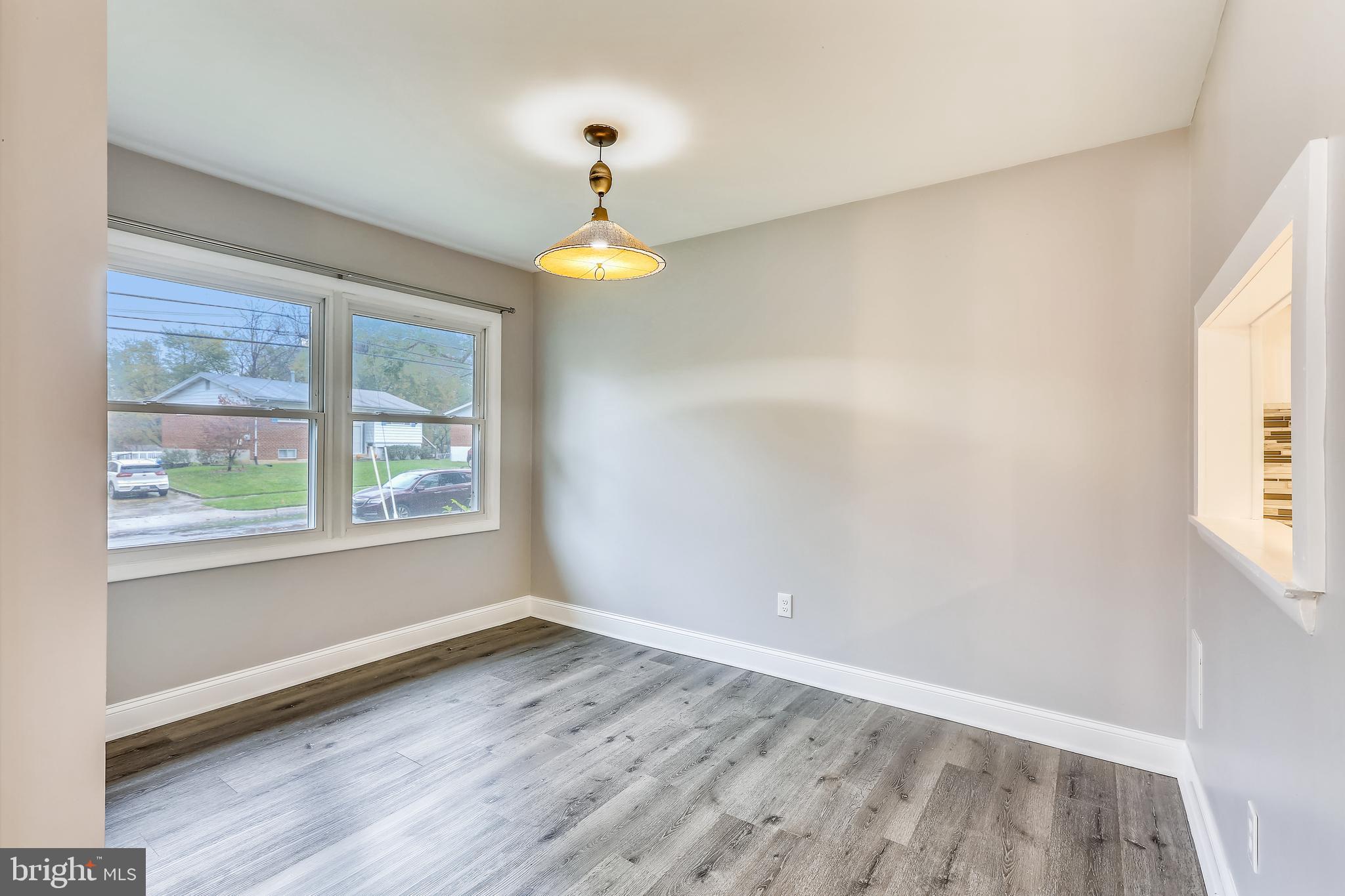 ASPEN HILL PARK - Residential Lease