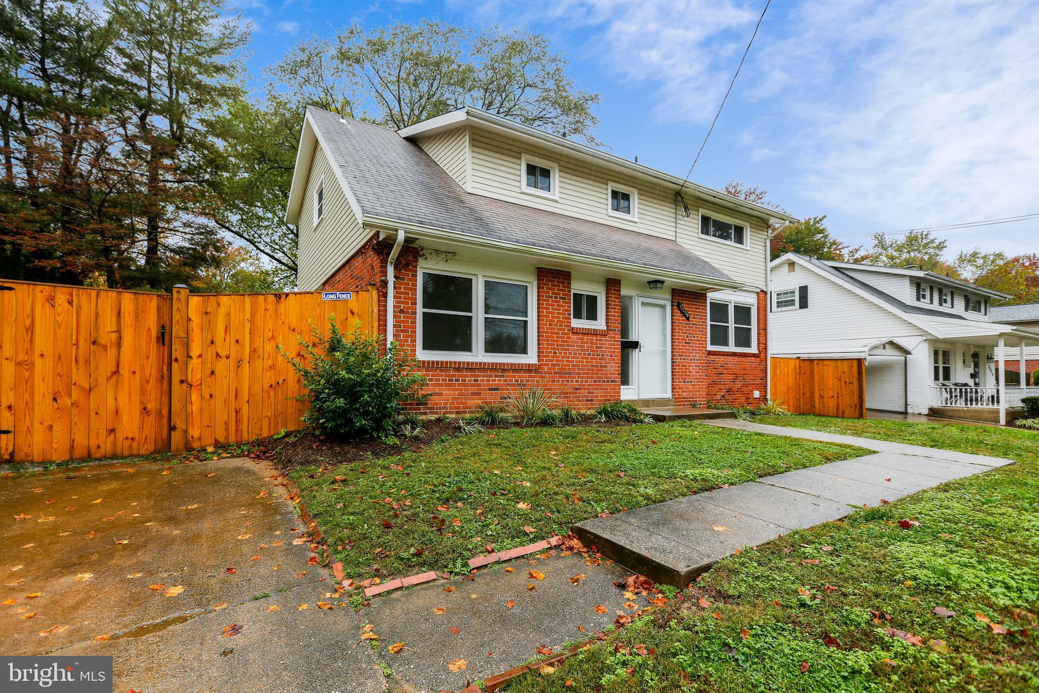 ASPEN HILL PARK - Residential Lease