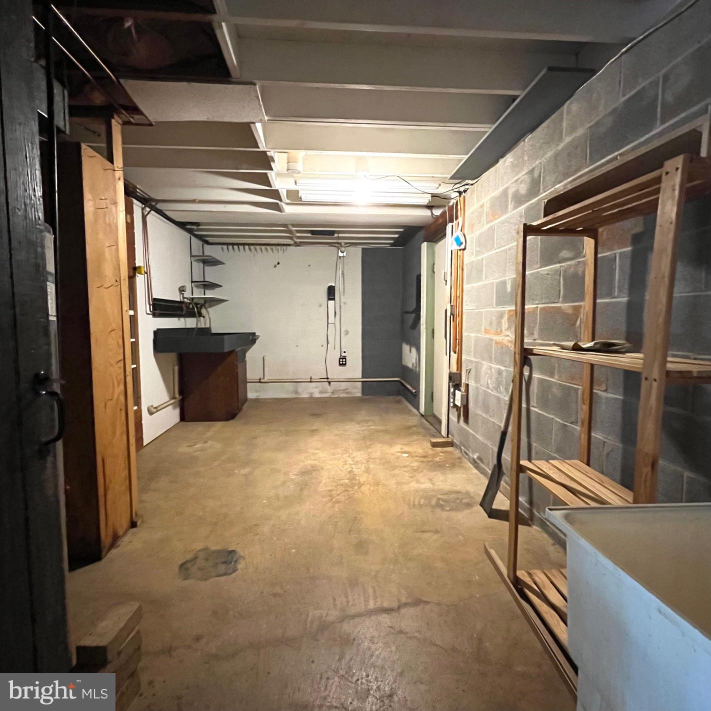 OAKLAND MILLS - Residential