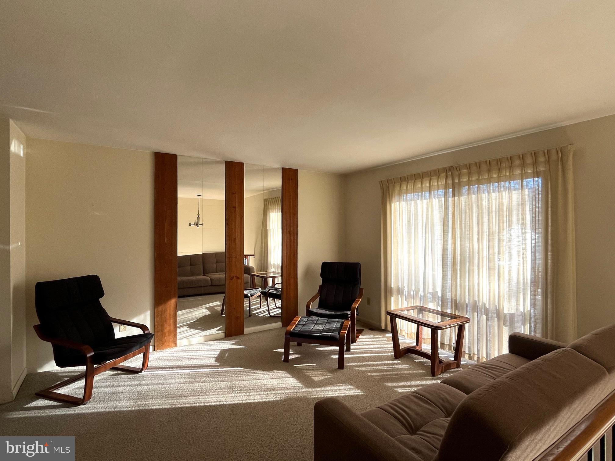 OAKLAND MILLS - Residential