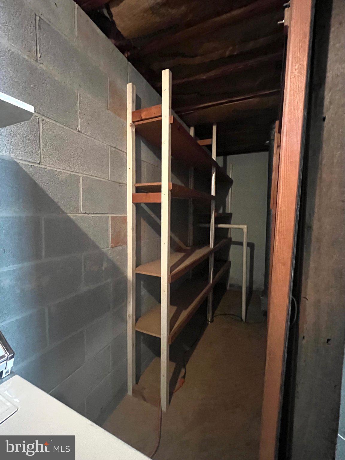 OAKLAND MILLS - Residential