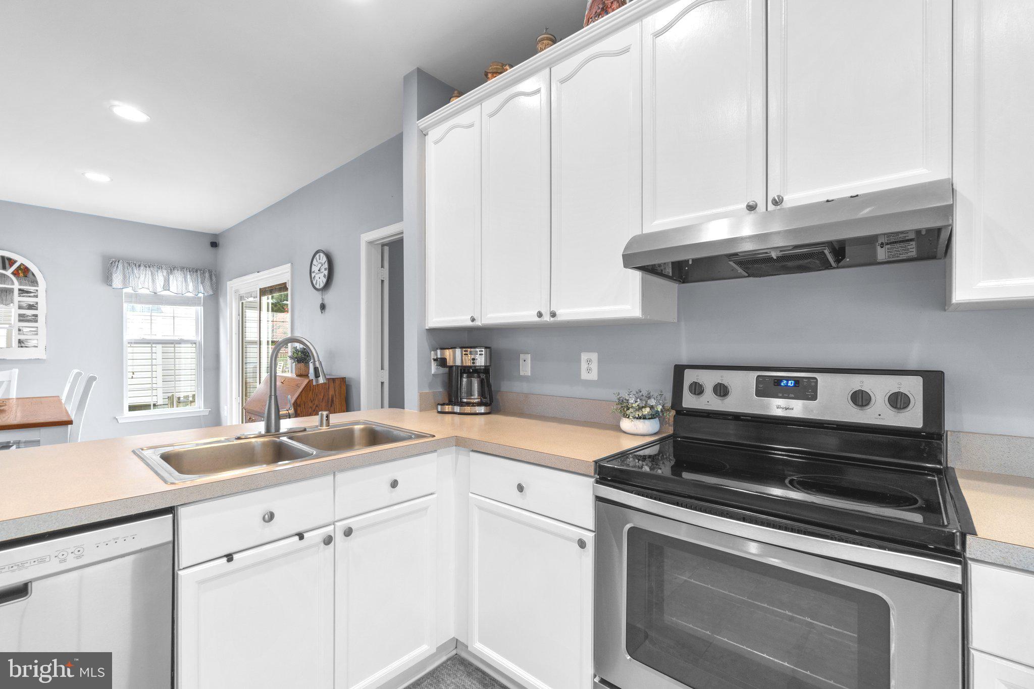 VILLAS AT WESTWINDS - Residential