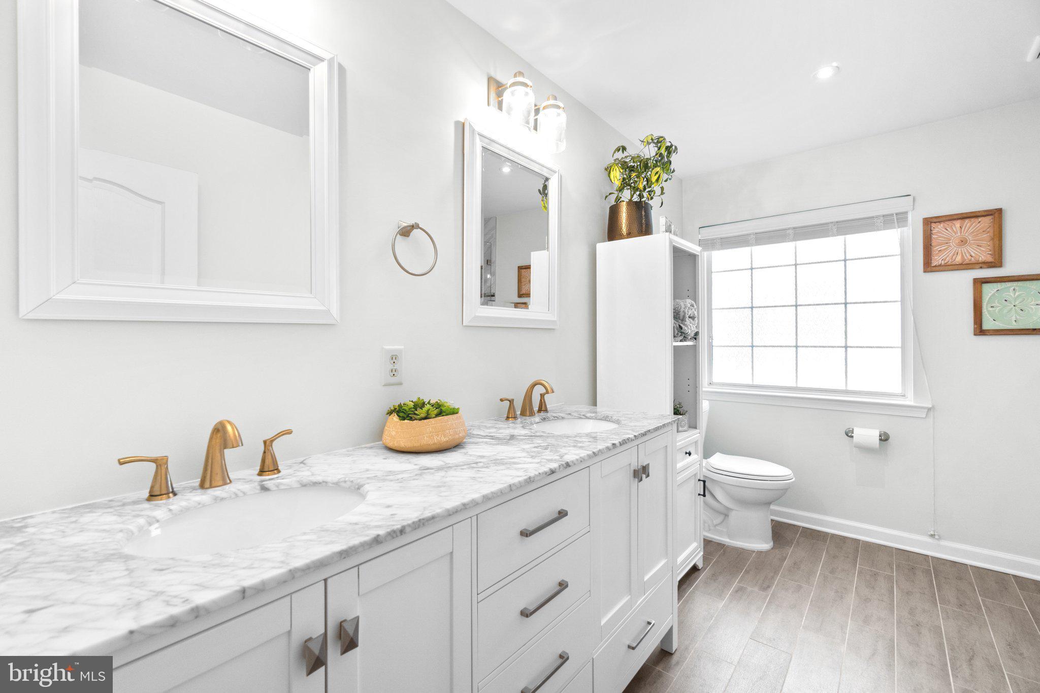 VILLAS AT WESTWINDS - Residential