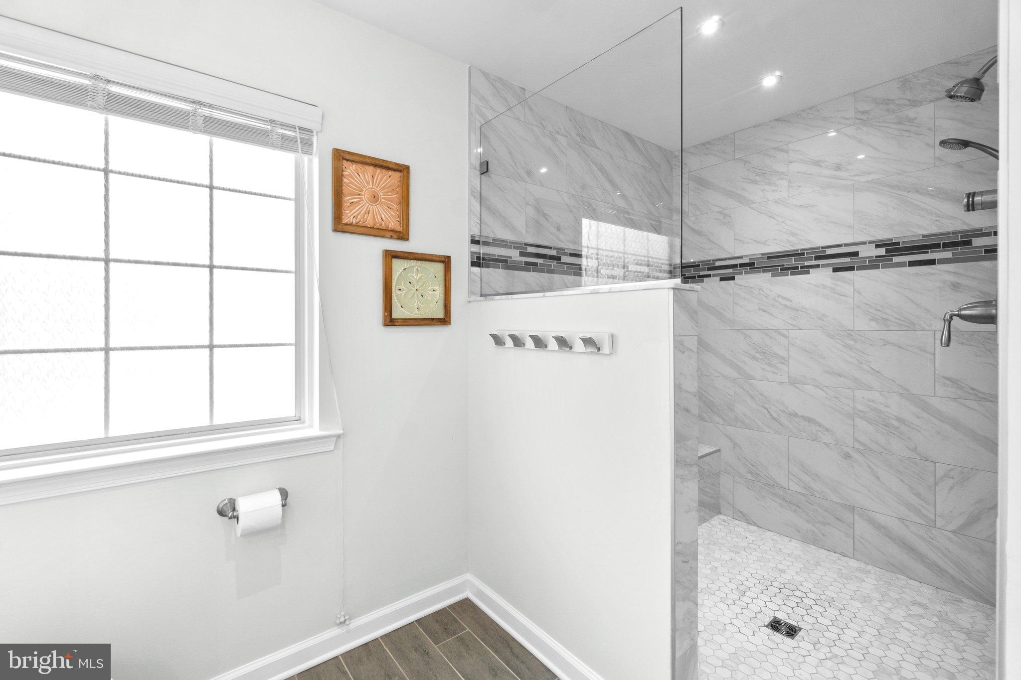 VILLAS AT WESTWINDS - Residential