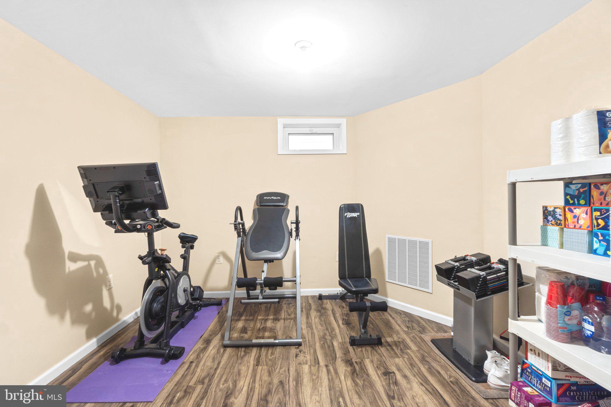 VILLAS AT WESTWINDS - Residential