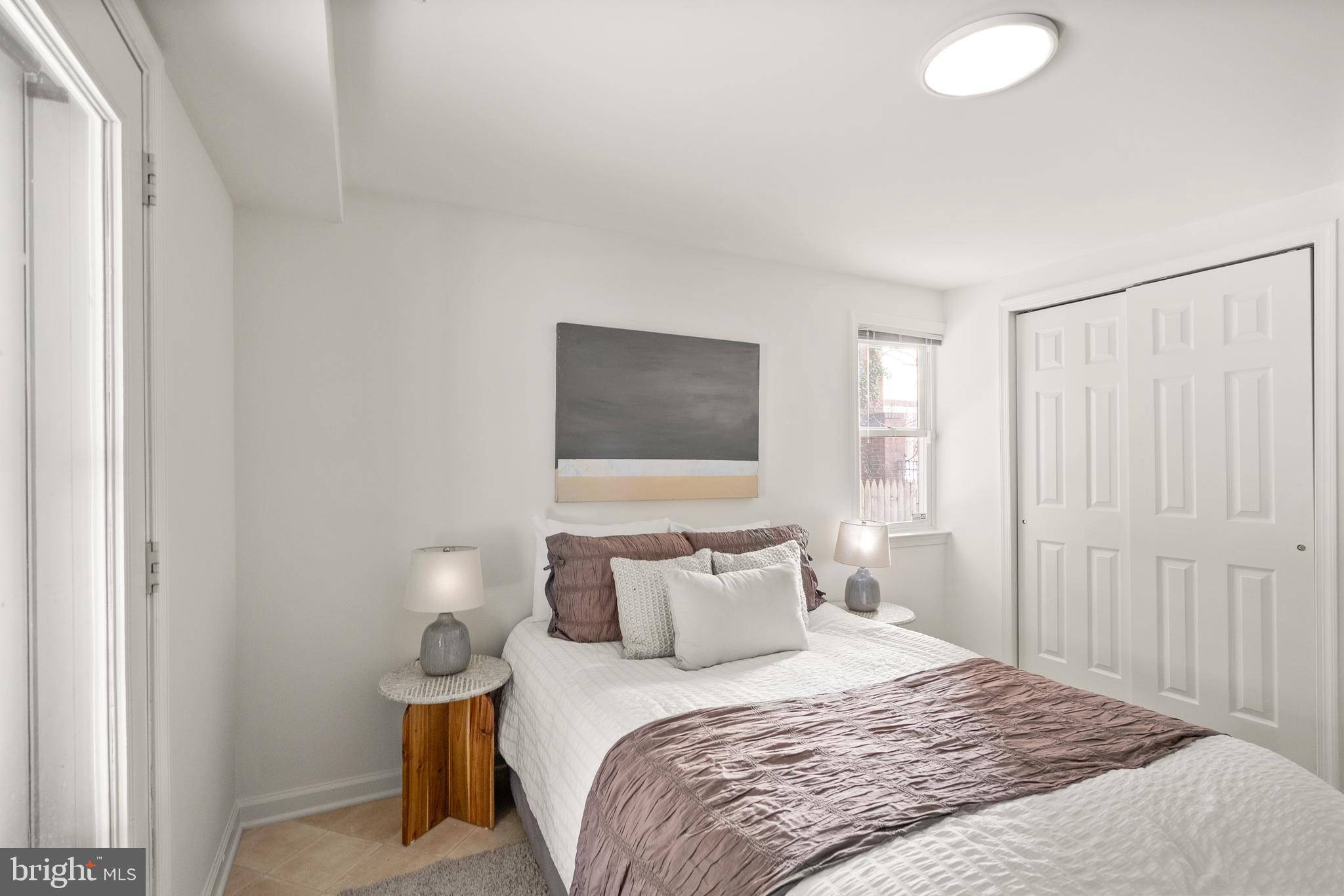 ROSEMONT - Residential