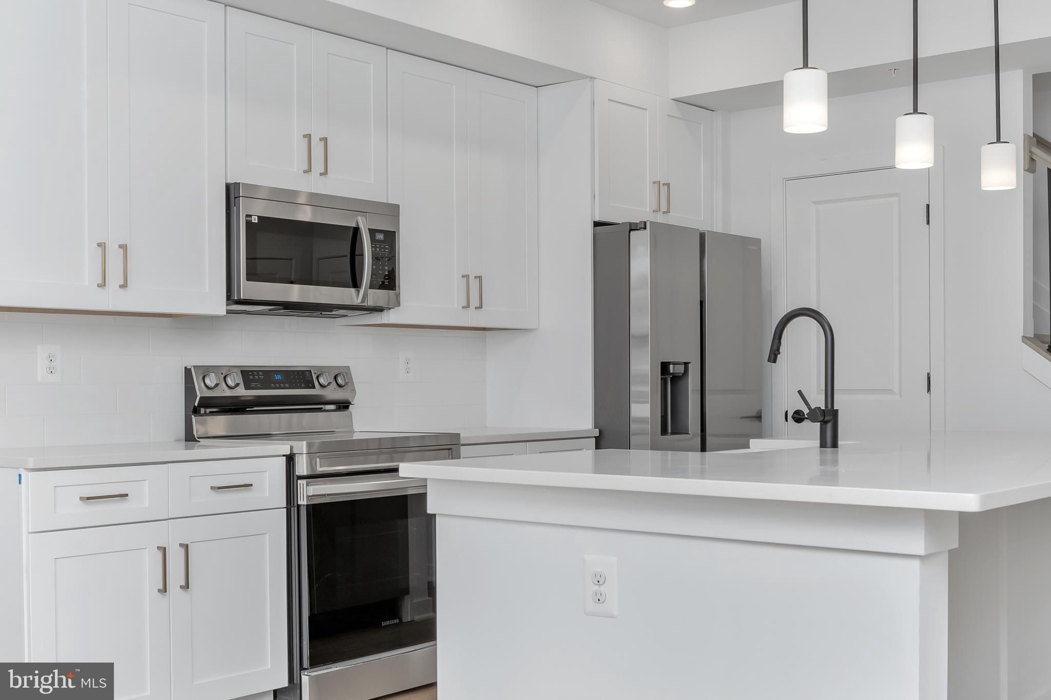 GAMBRILL GLENN - Residential