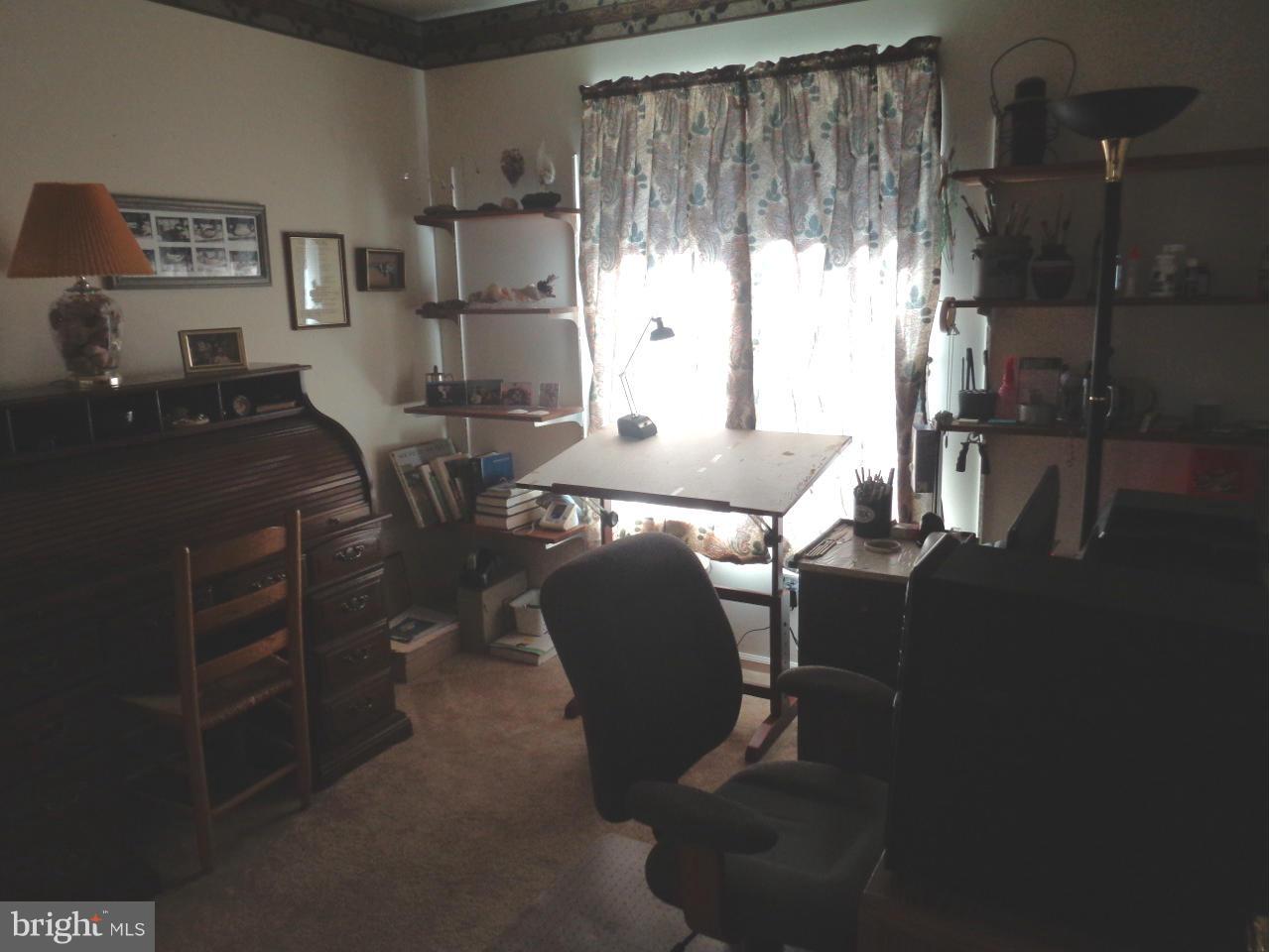 BURKE CENTRE - Residential