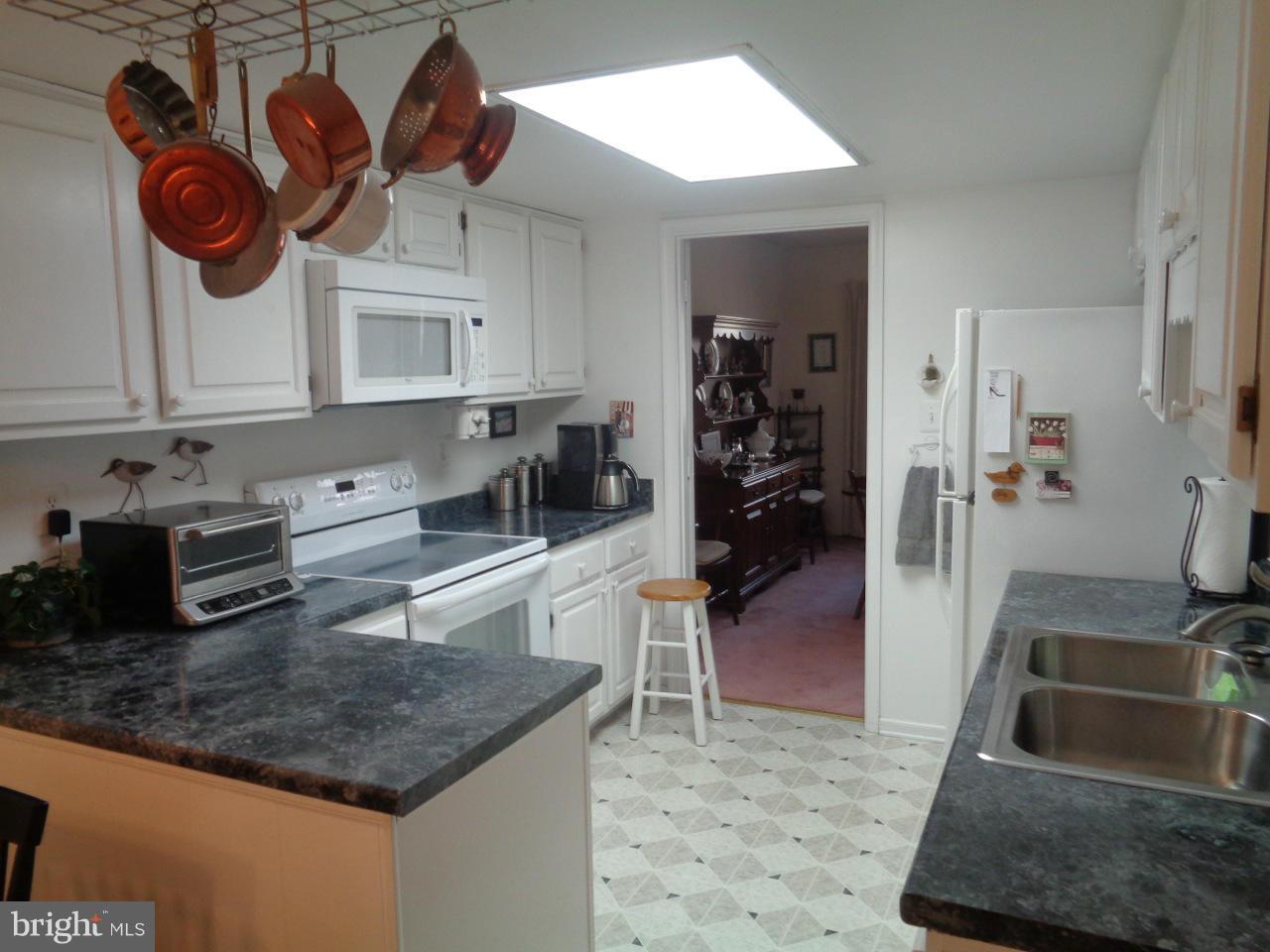 BURKE CENTRE - Residential