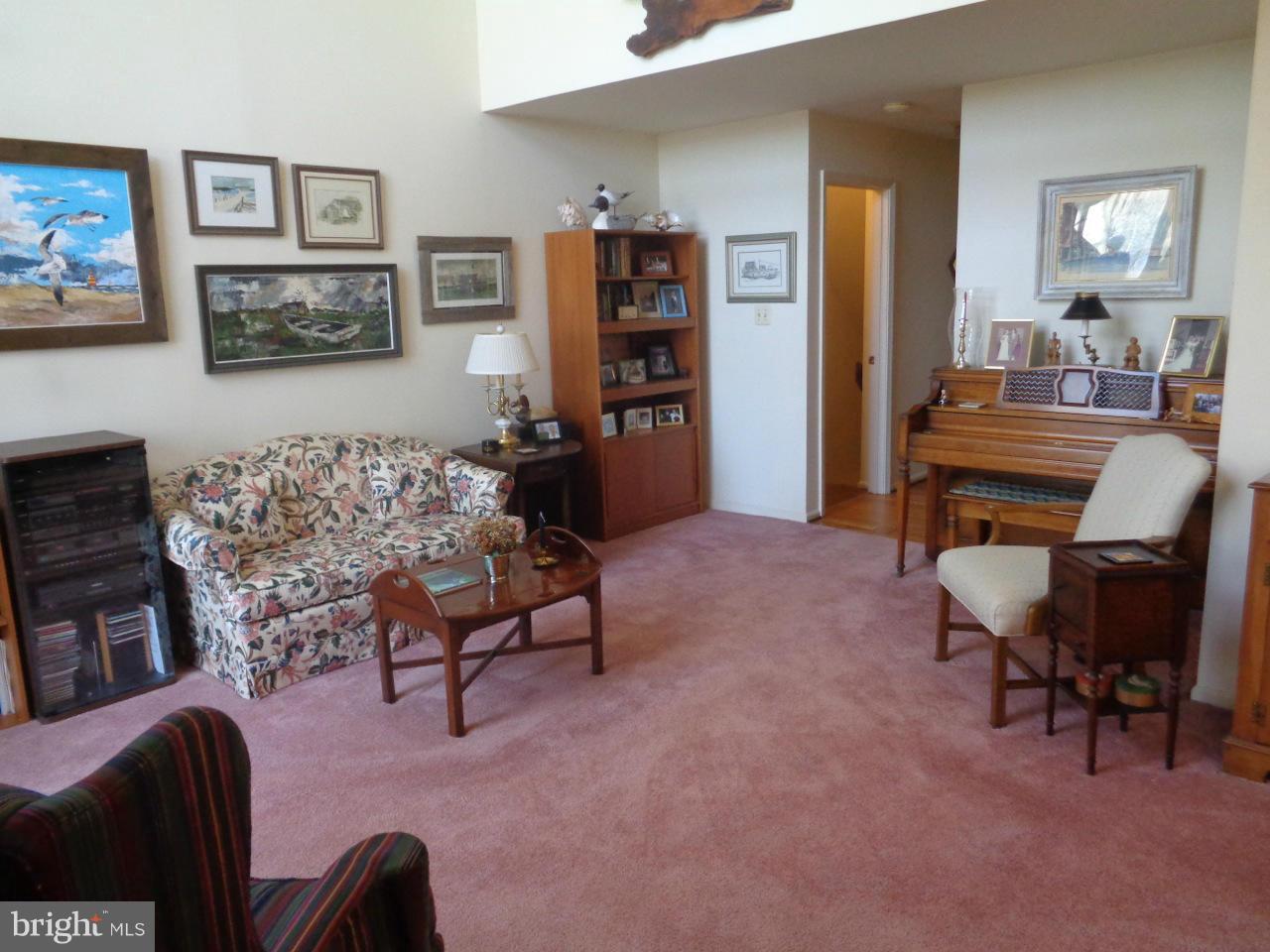 BURKE CENTRE - Residential