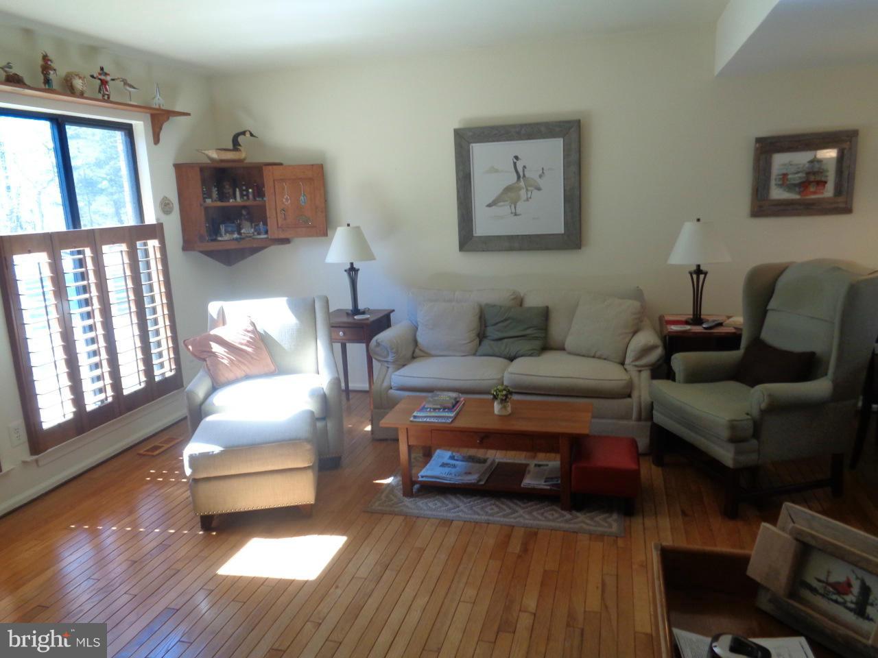 BURKE CENTRE - Residential