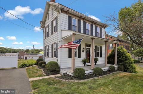 Photo of 210 W Main Street, Mountville, PA 17554 (MLS # PALA2054376)