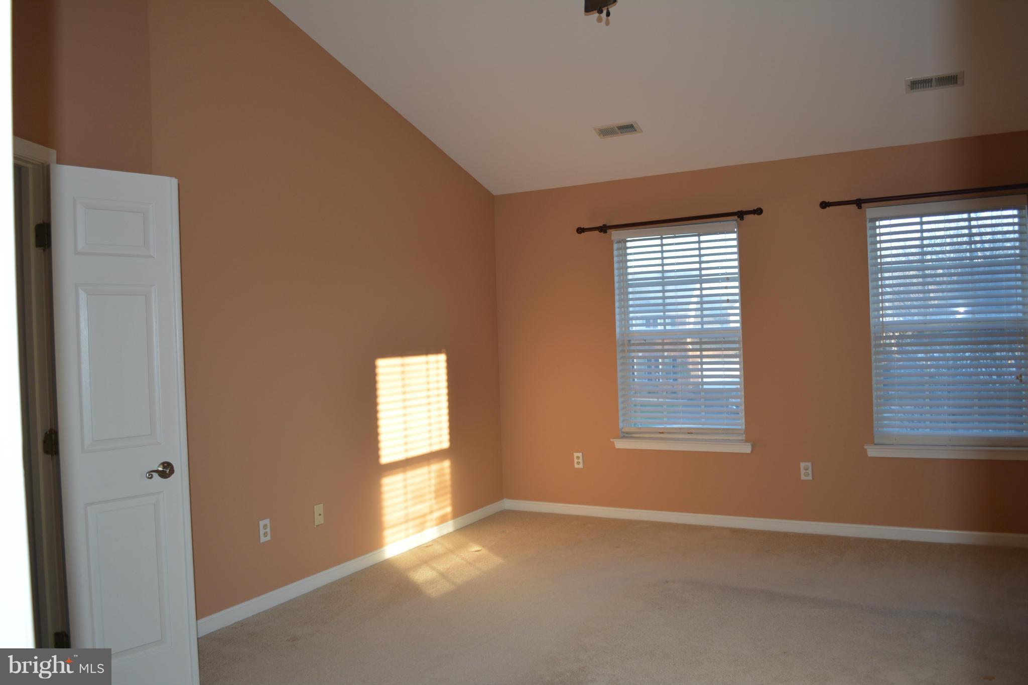 CONSTITUTION HILLS - Residential