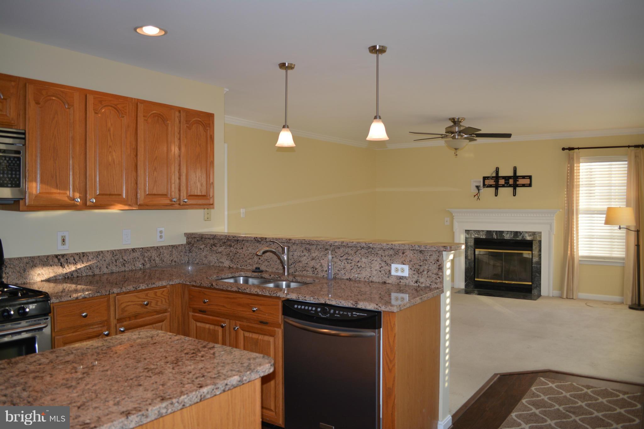 CONSTITUTION HILLS - Residential