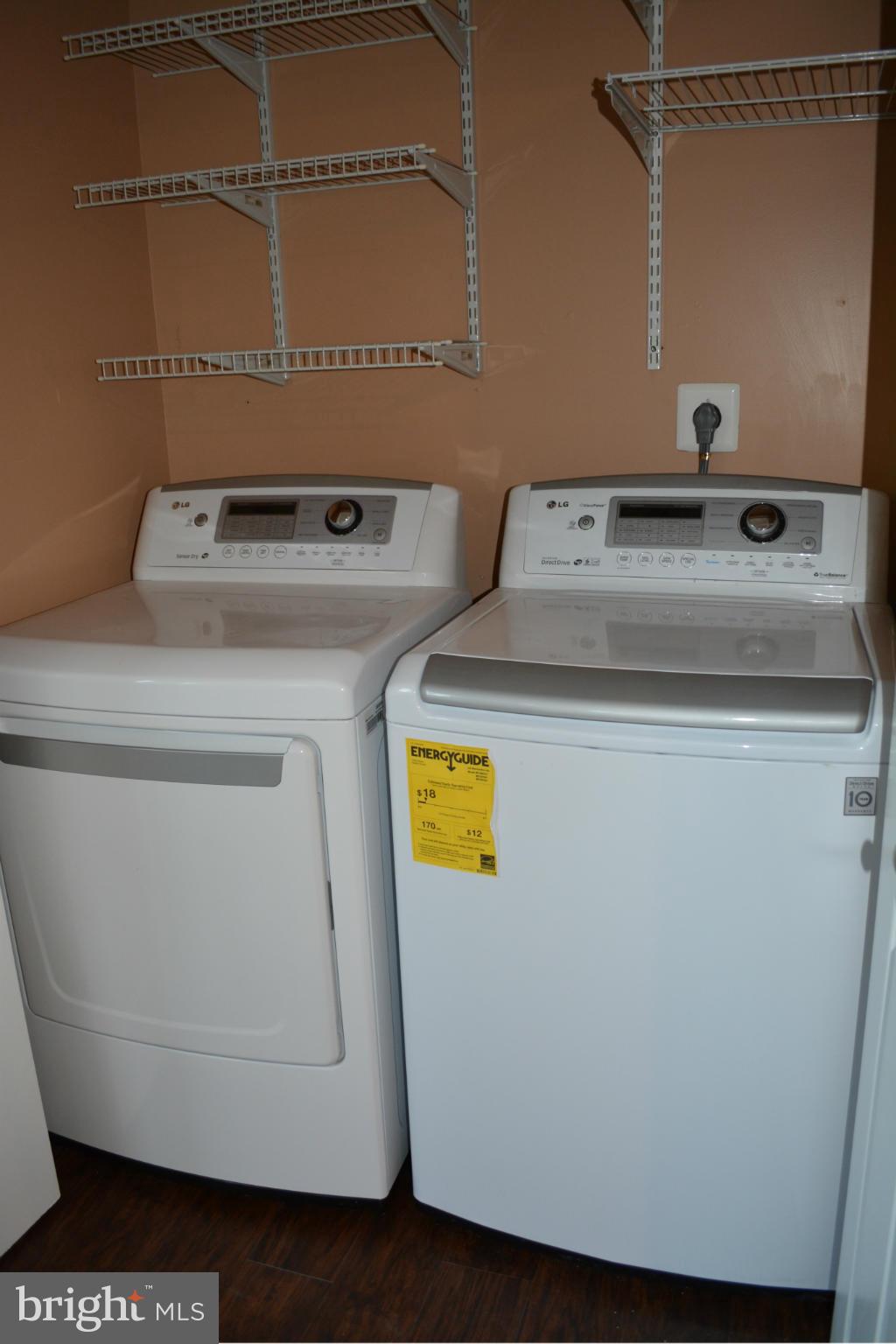 CONSTITUTION HILLS - Residential