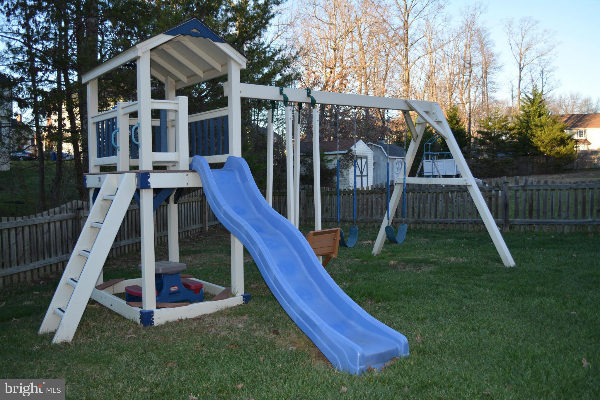 CONSTITUTION HILLS - Residential