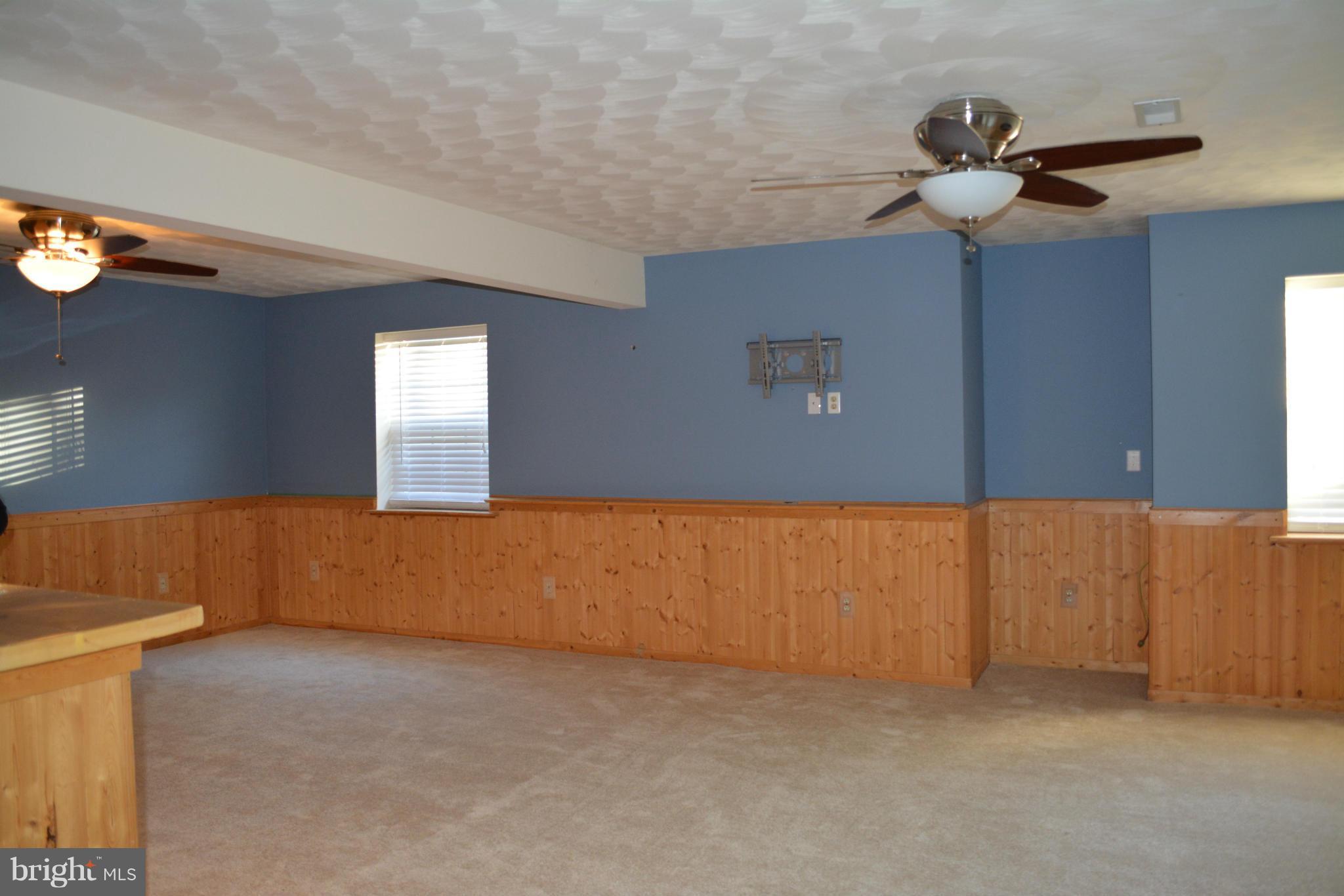 CONSTITUTION HILLS - Residential