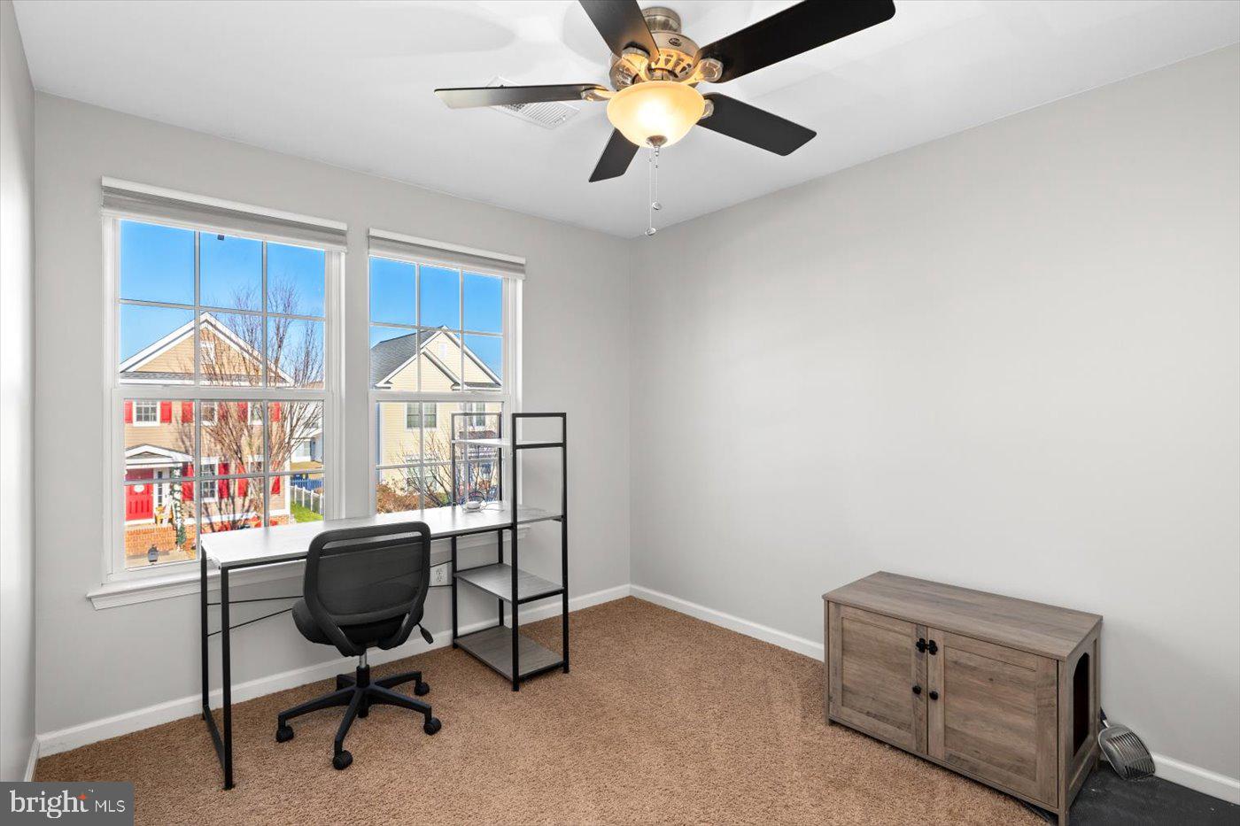 LADYSMITH VILLAGE - Residential