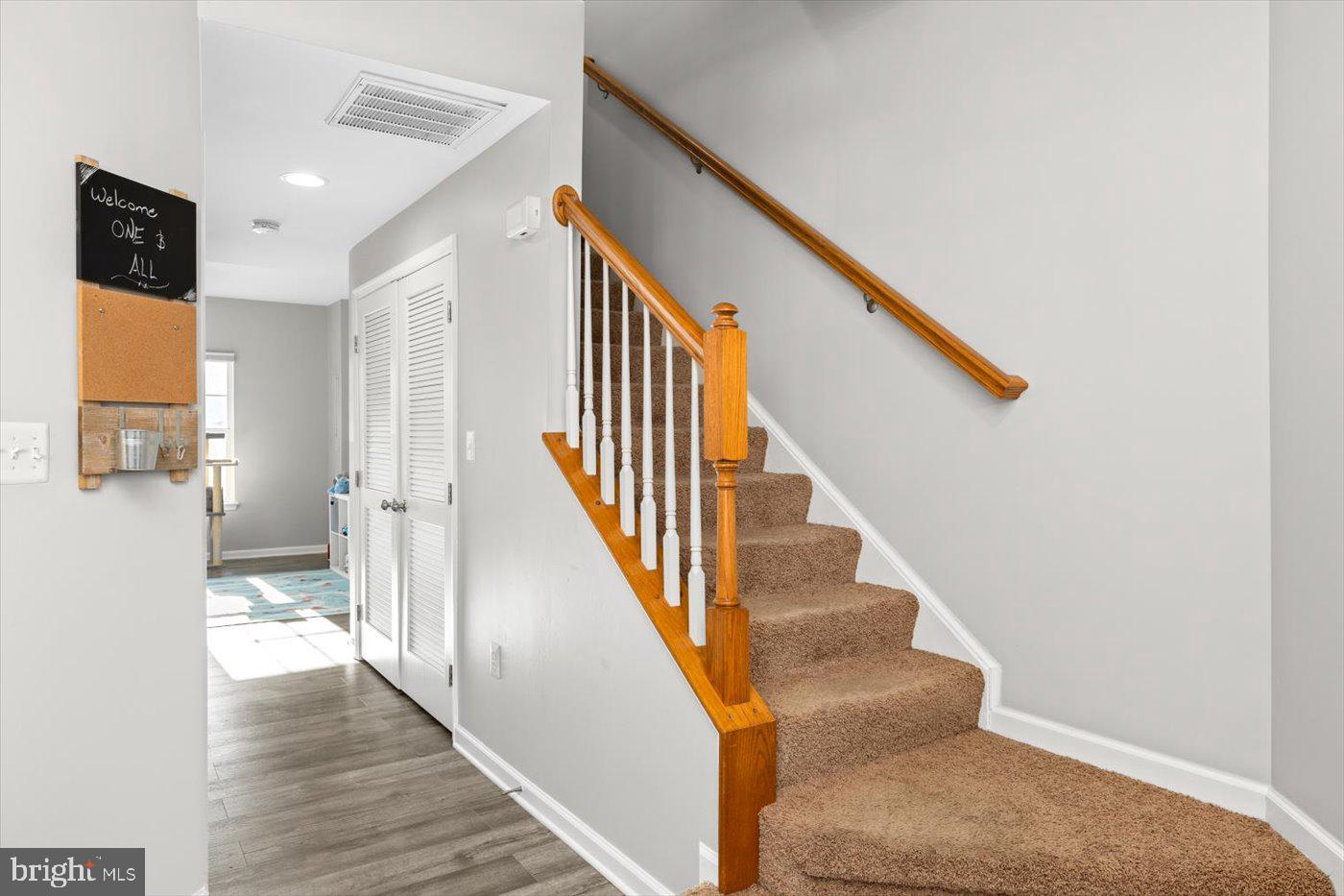 LADYSMITH VILLAGE - Residential