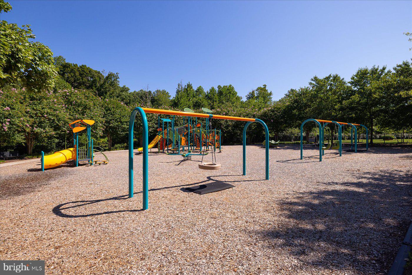 LADYSMITH VILLAGE - Residential