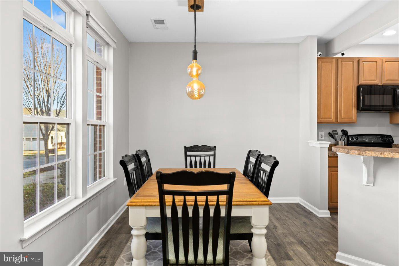 LADYSMITH VILLAGE - Residential