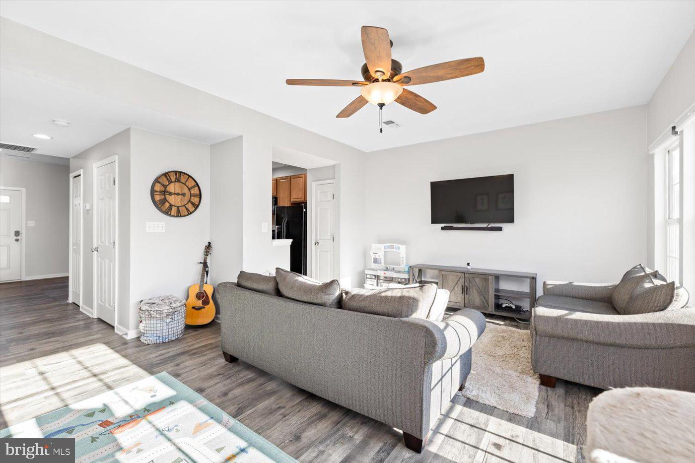 LADYSMITH VILLAGE - Residential