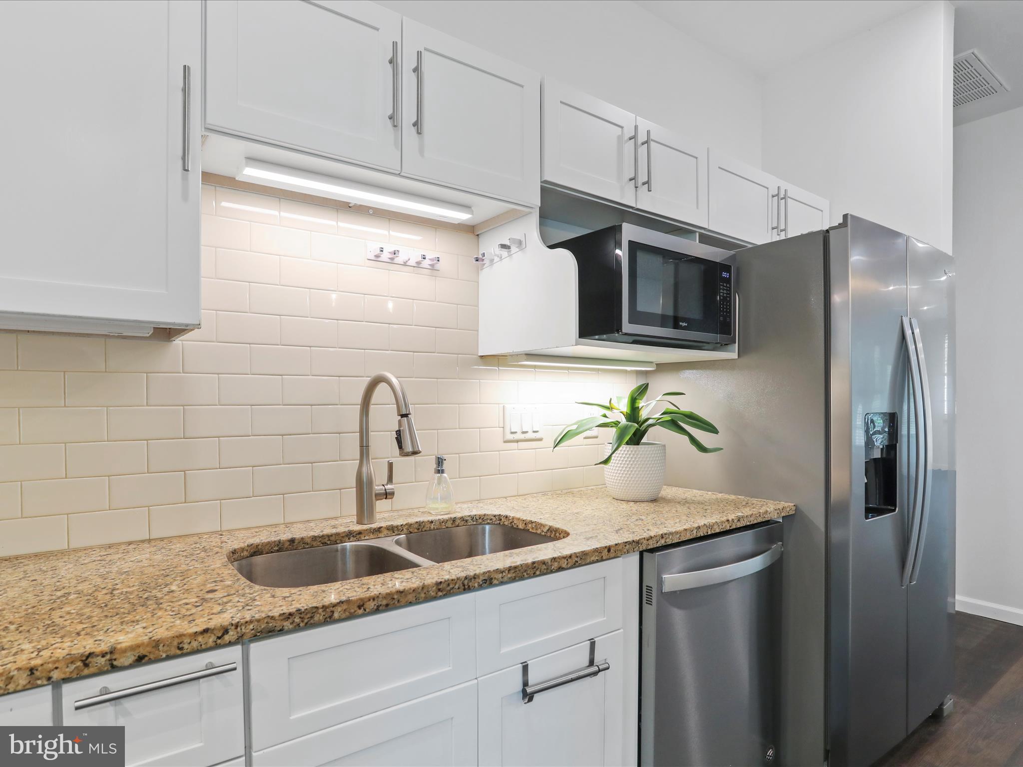 PEMBERTON - Residential