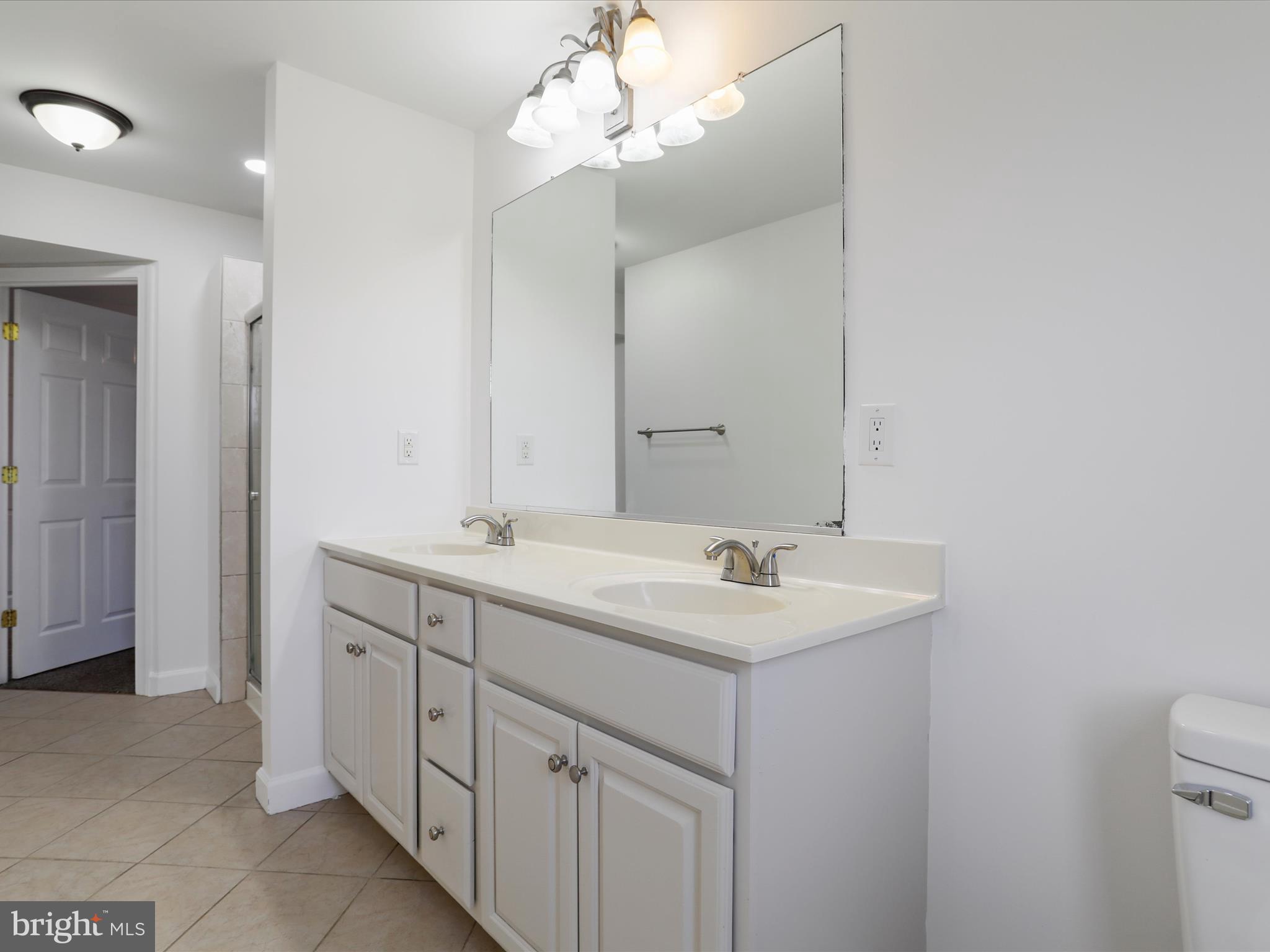 PEMBERTON - Residential