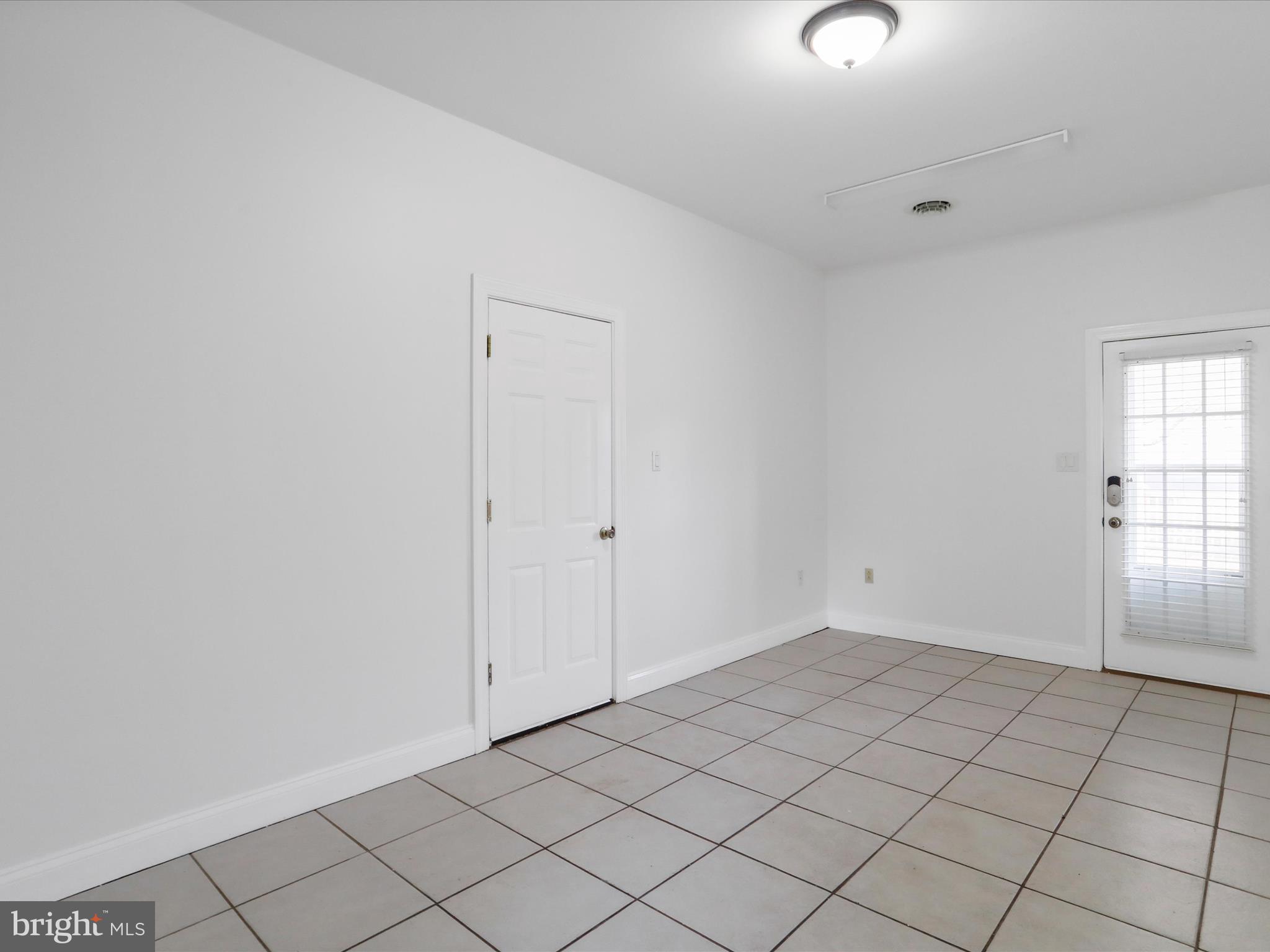 PEMBERTON - Residential