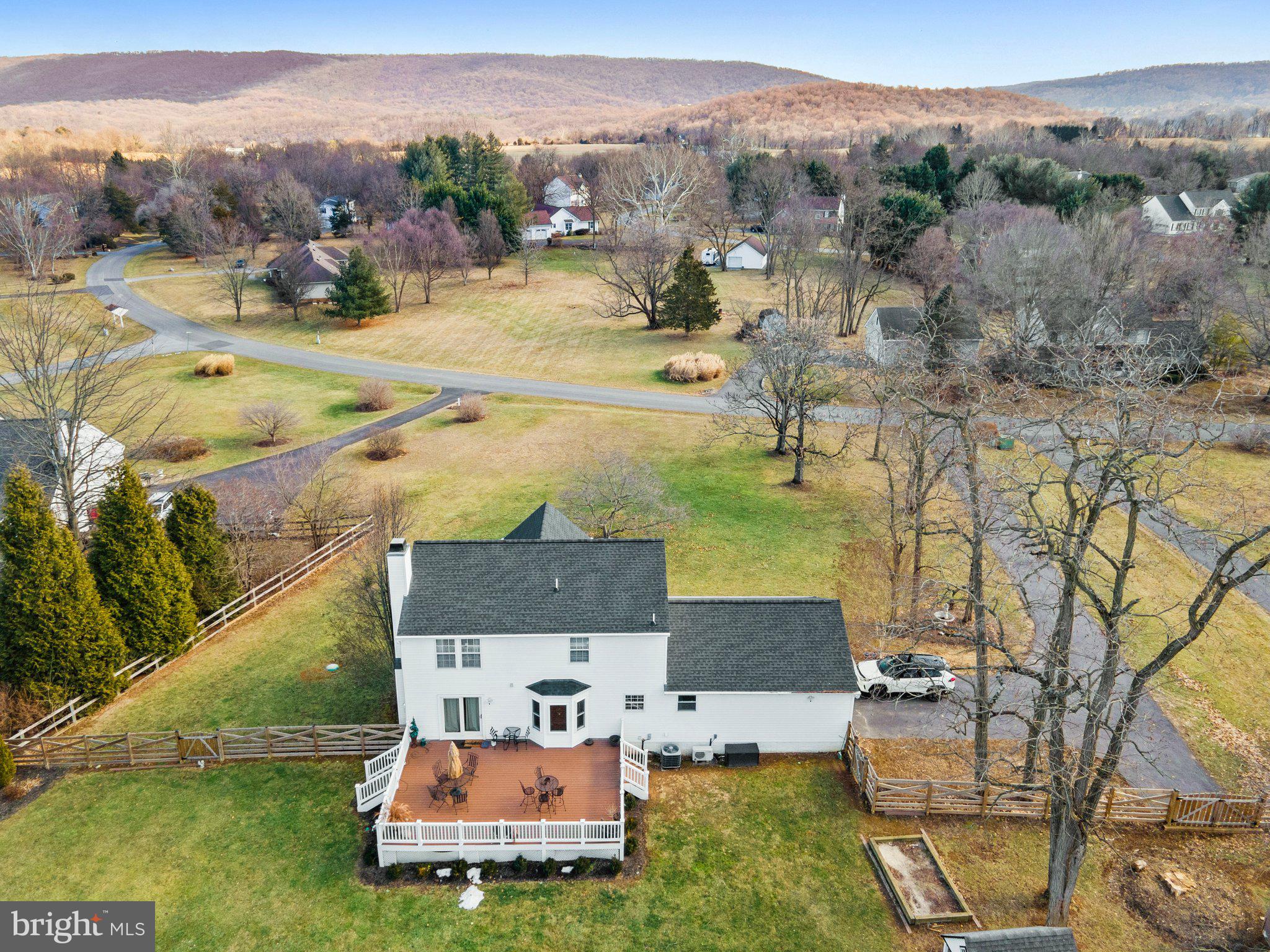 DEER MOUNTAIN ESTATES - Residential