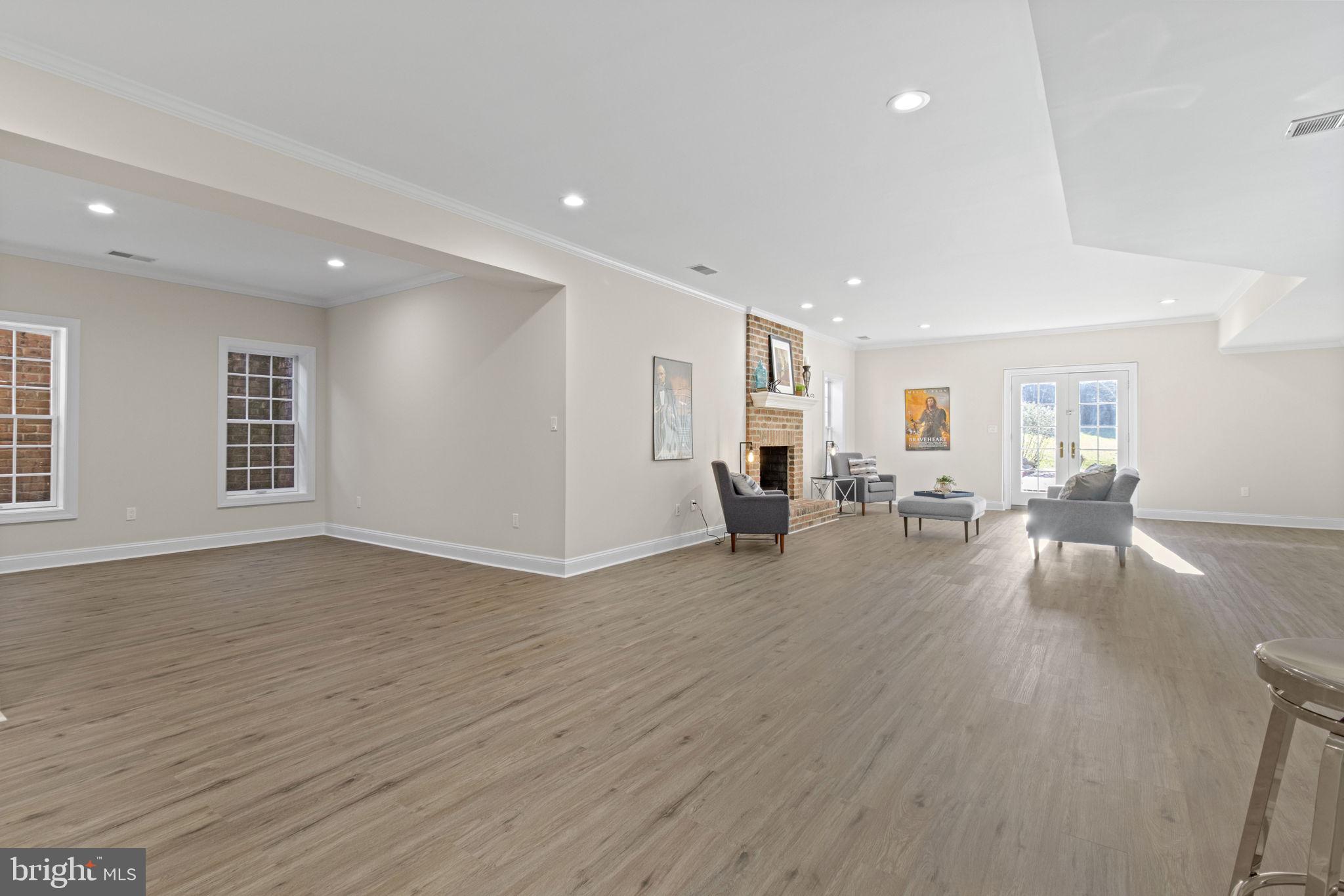 SENECA HIGHLANDS - Residential