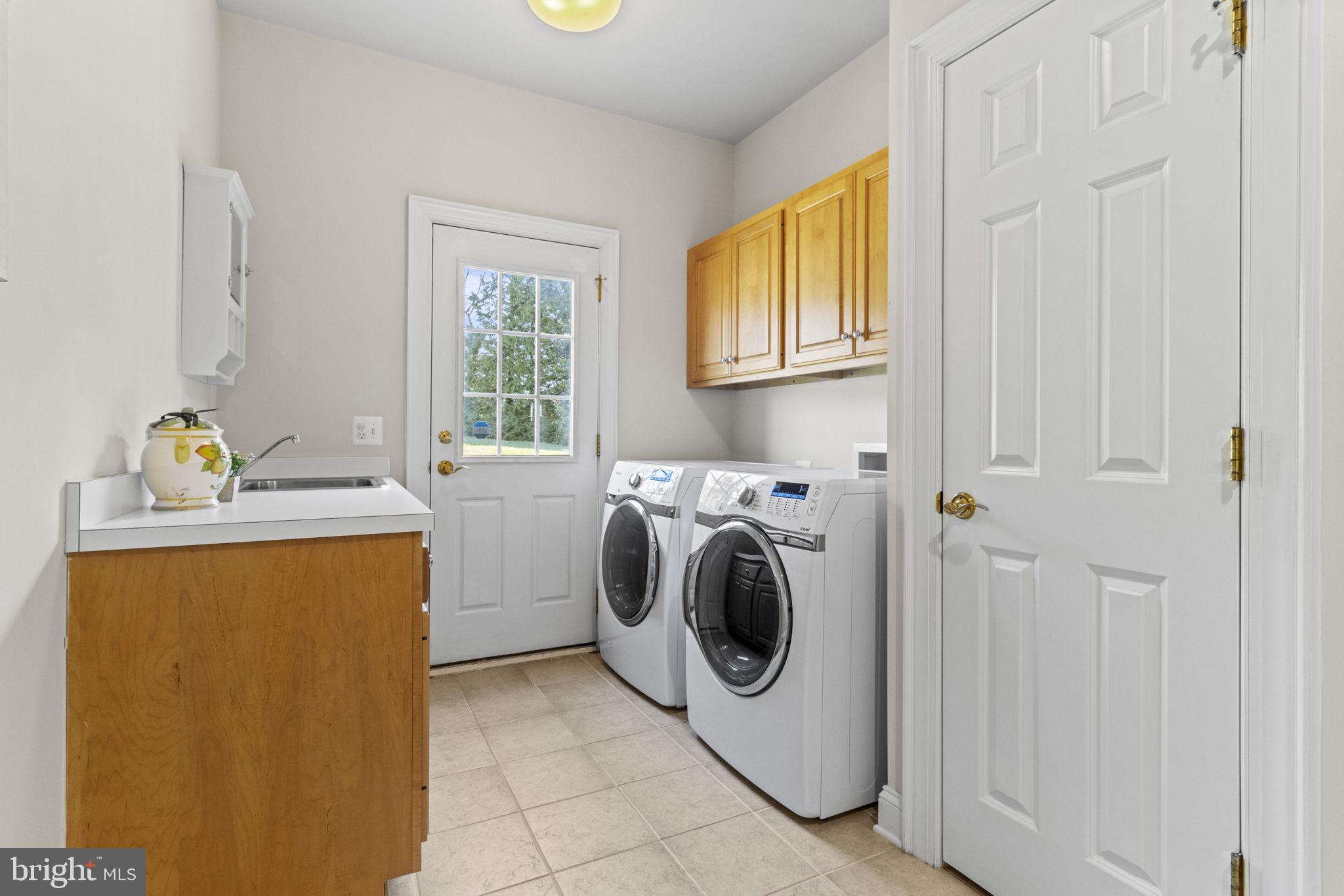 SENECA HIGHLANDS - Residential