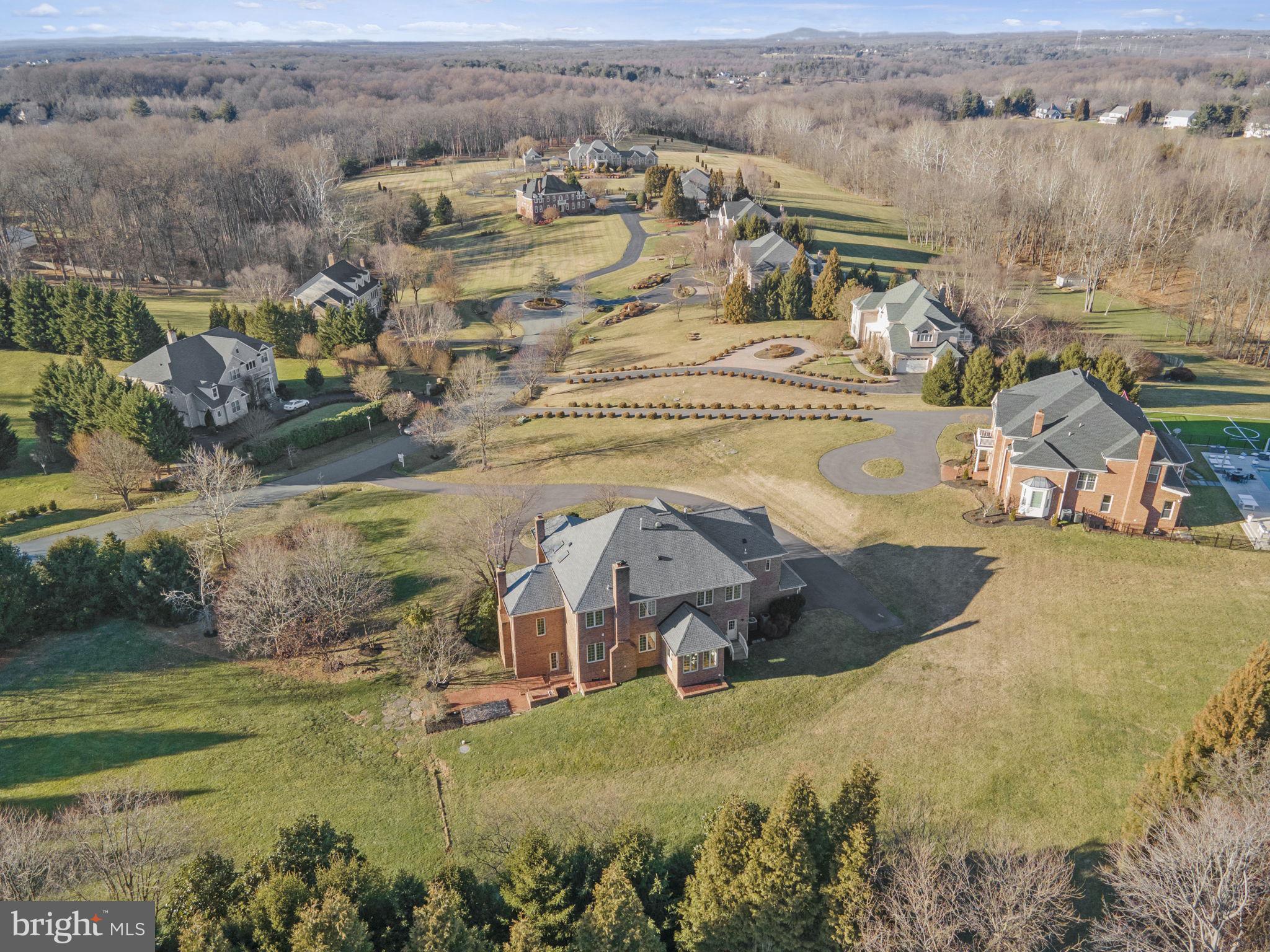 SENECA HIGHLANDS - Residential