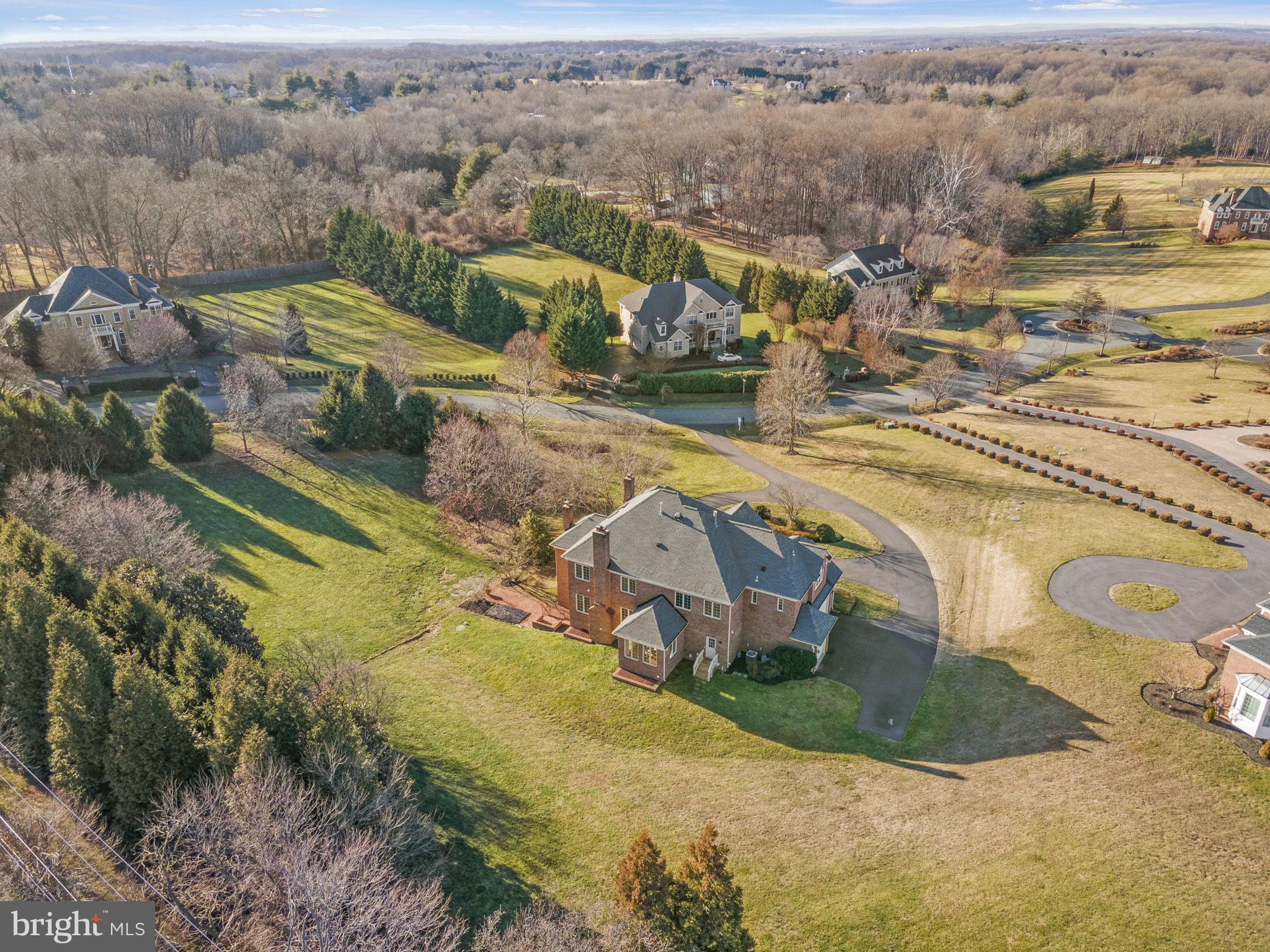 SENECA HIGHLANDS - Residential